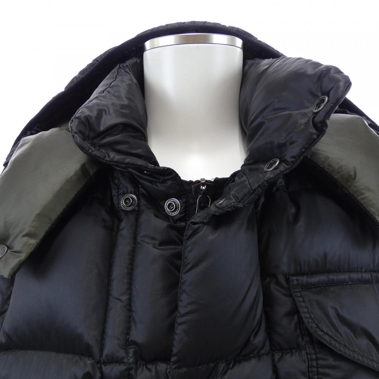 モンクレール MONCLER KORUM ダウンジャケット
