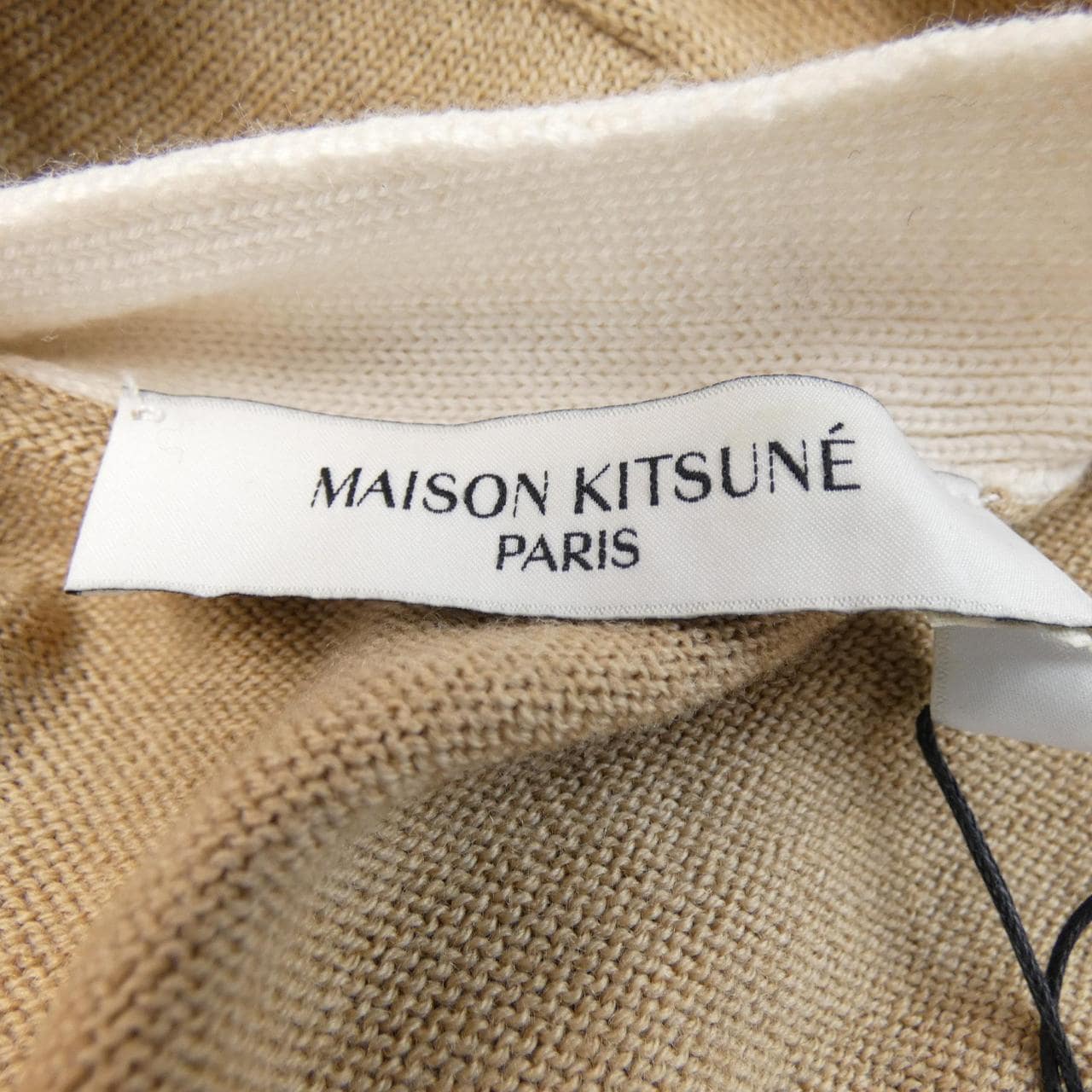 メゾンキツネ MAISON KITSUNE HU00542KT1036 カーディガン