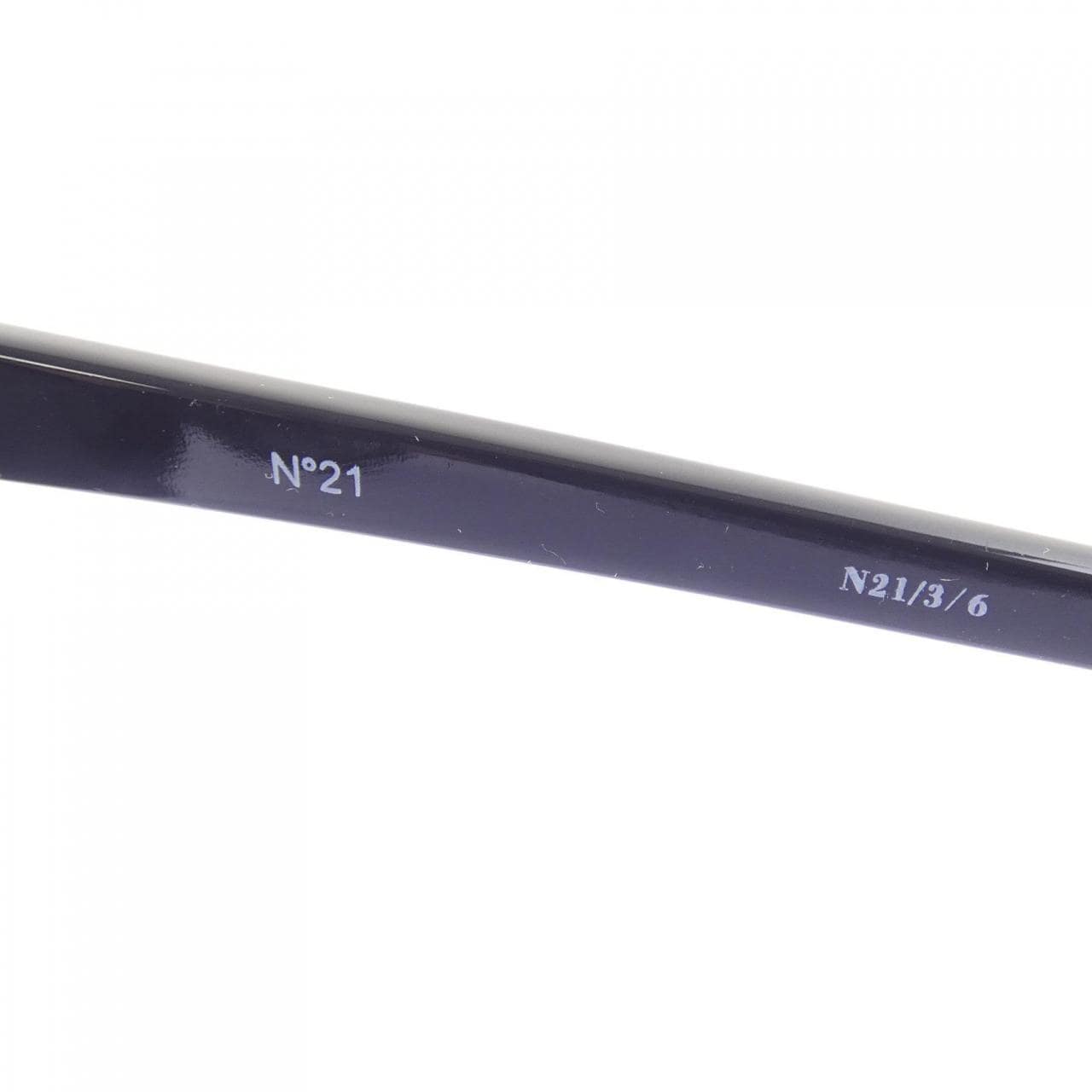 ヌメロヴェントゥーノ N°21 SUNGLASSES