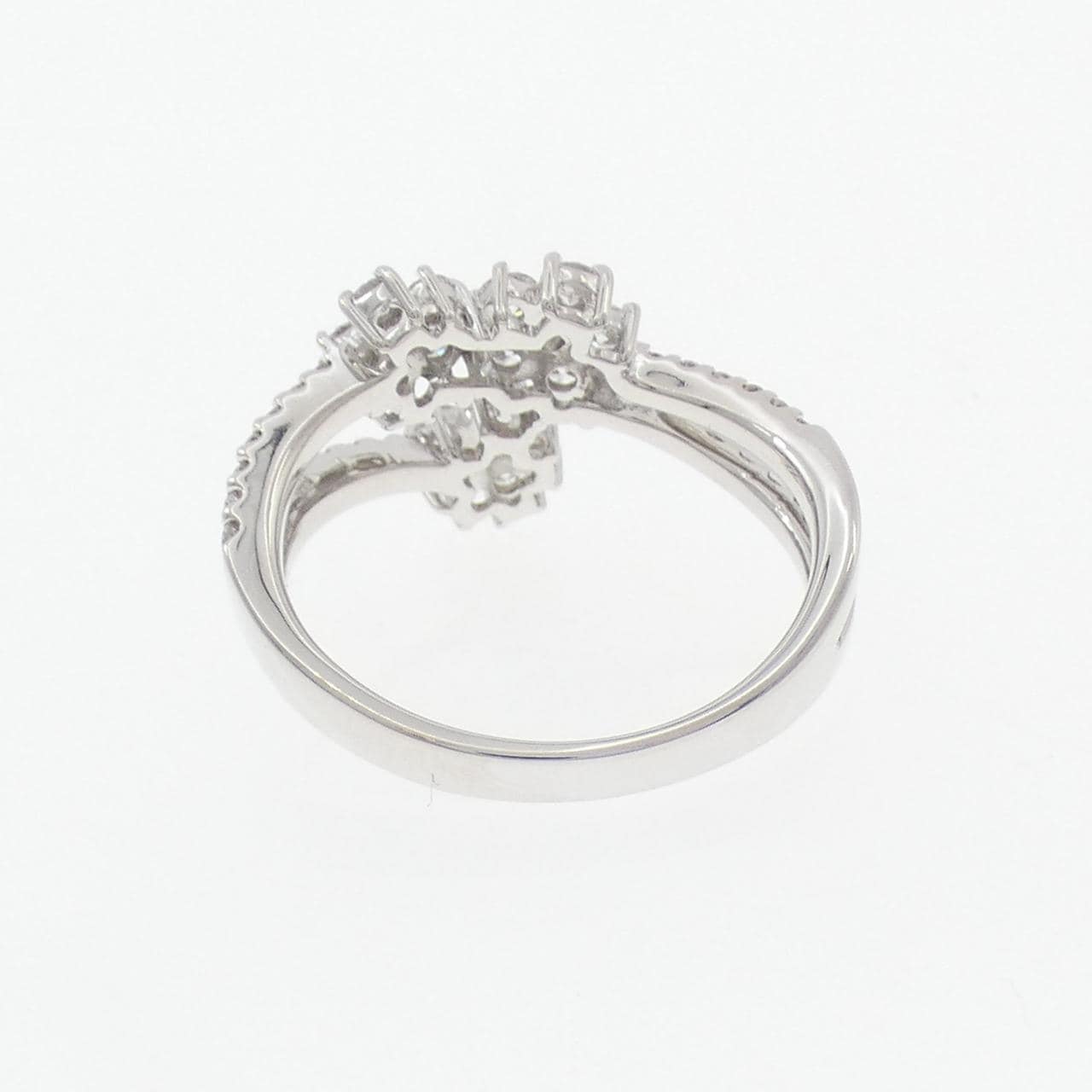 K18WG フラワー ダイヤモンド リング 0.75CT
