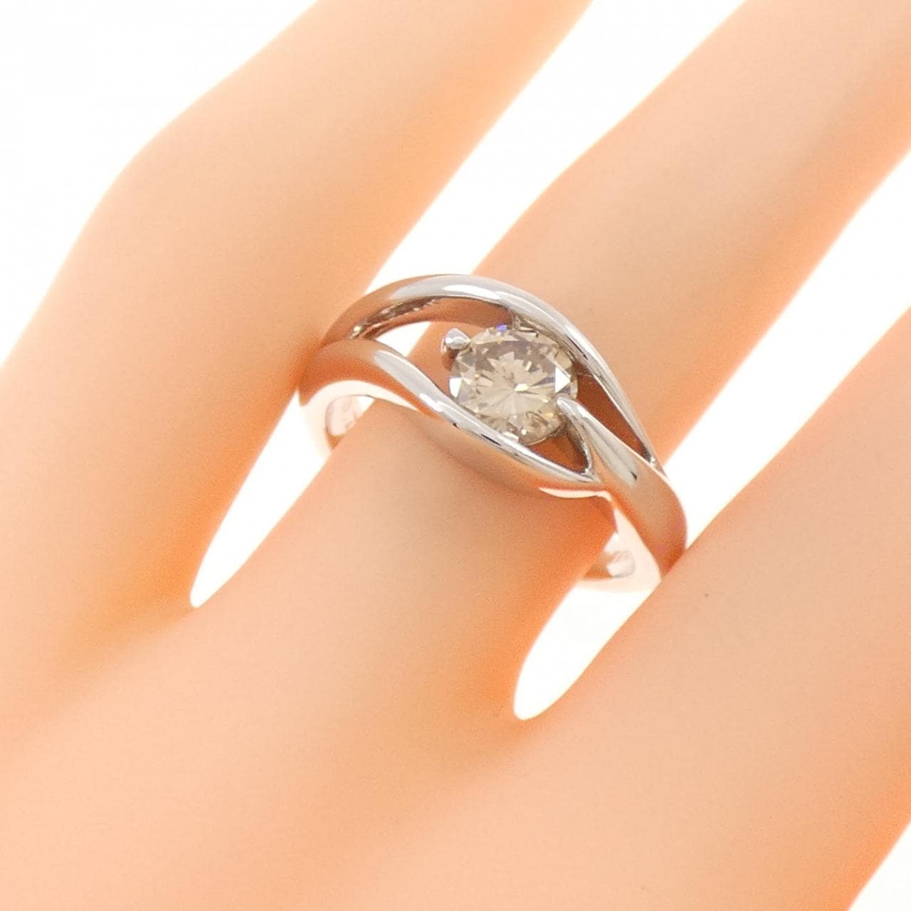 PT900 ダイヤモンド リング 0.730CT