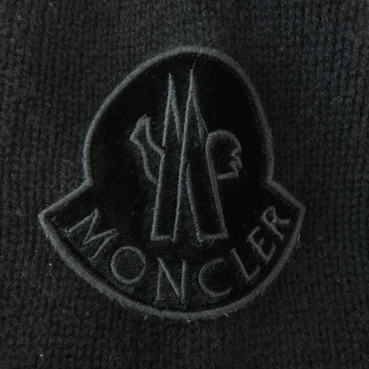 モンクレール MONCLER ダウンジャケット