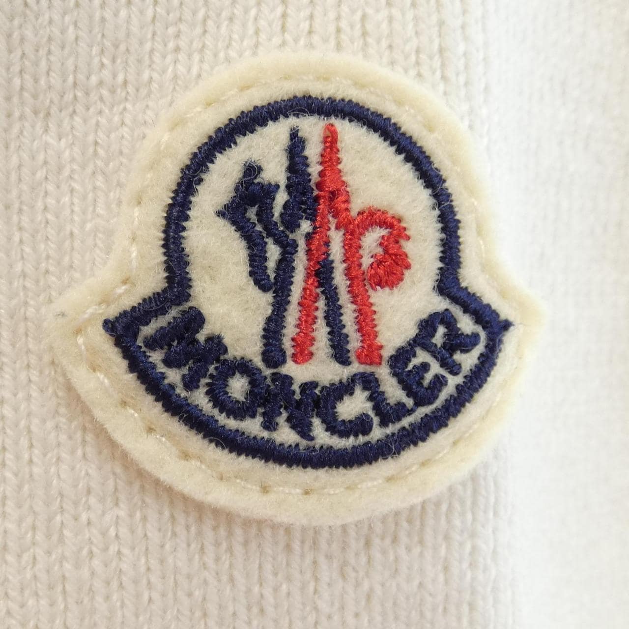 [新品] 盟MONCLER羽絨服