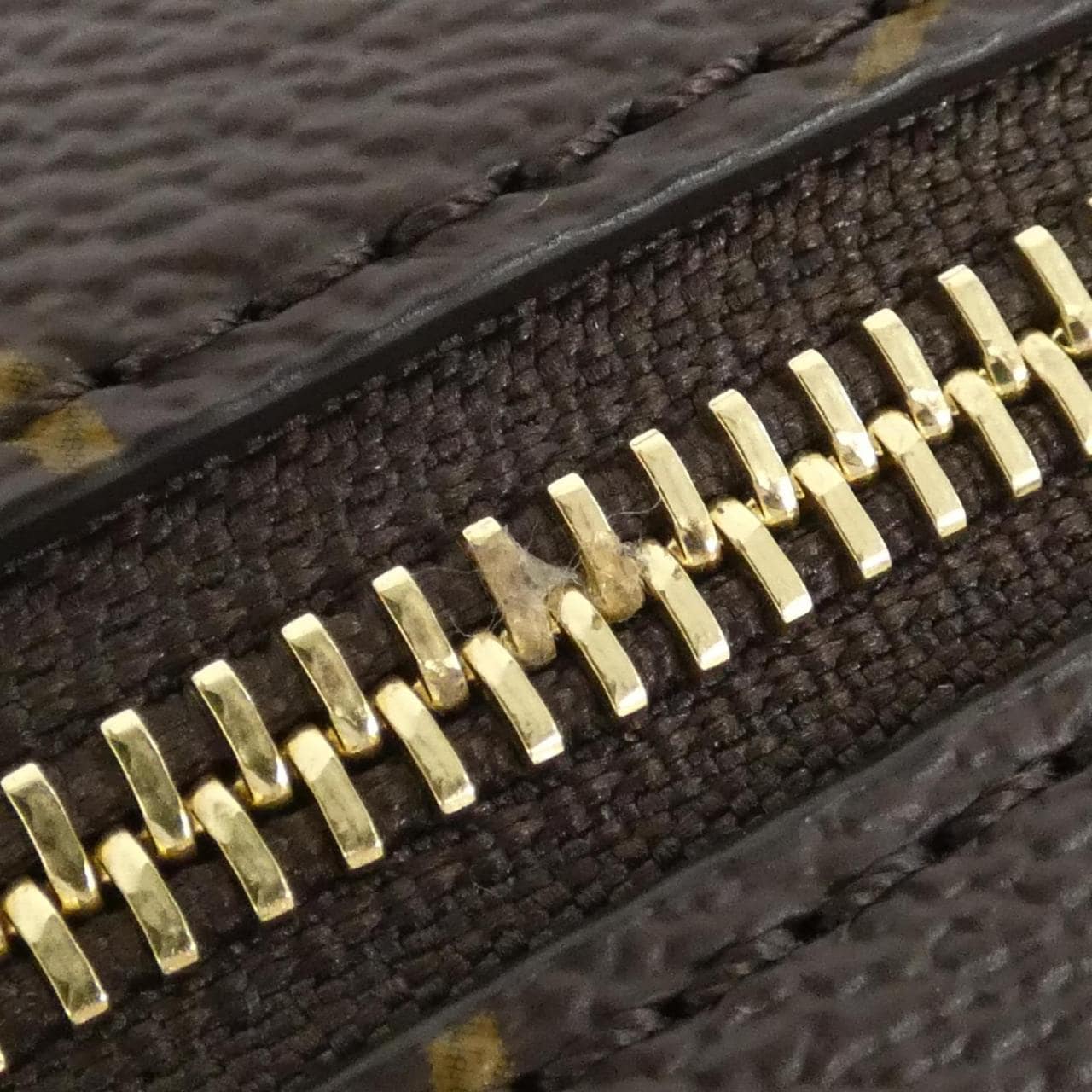 ルイヴィトン モノグラム サイド トランク PM M46815 ショルダーバッグ