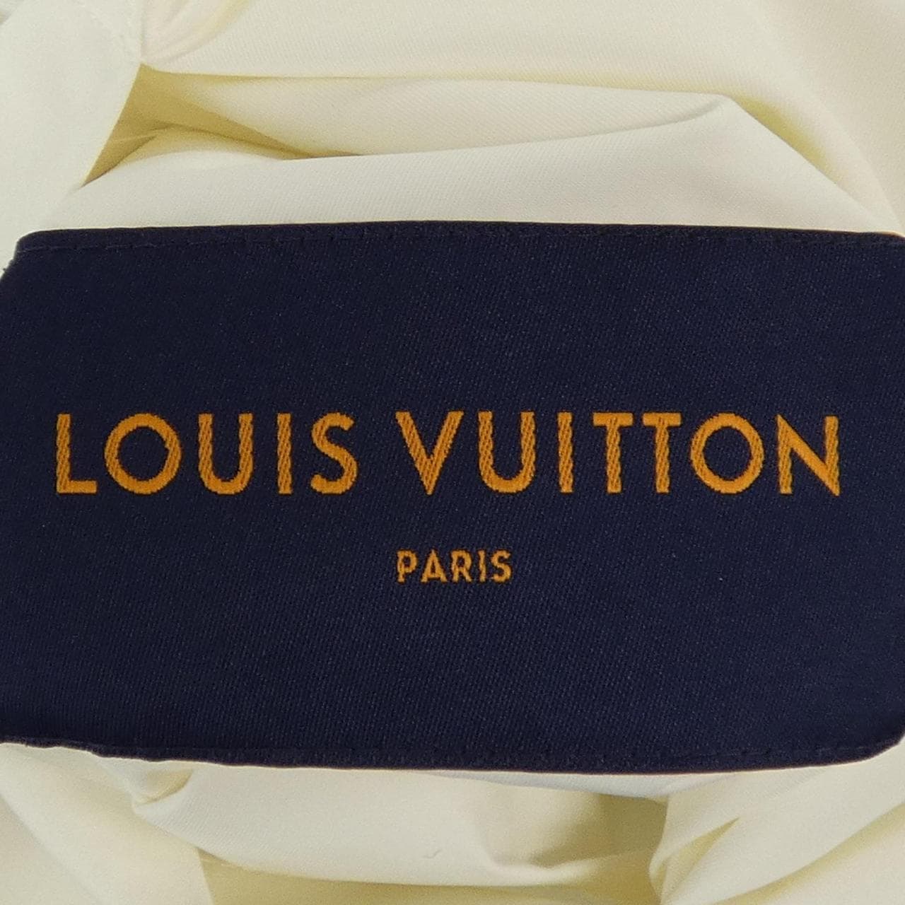 ルイヴィトン LOUIS VUITTON モノグラムリバーシブルナイロンウインドブレーカー HLB46WMO6 ジャケット