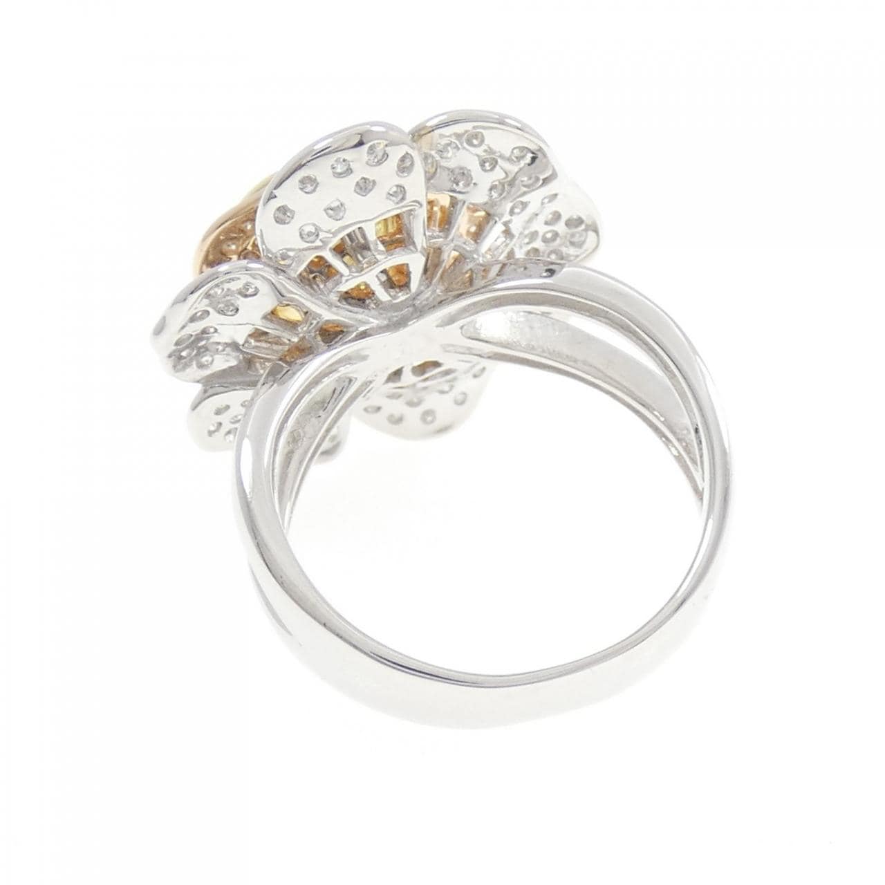 K18スリーカラー ローズ ダイヤモンド リング 0.81CT