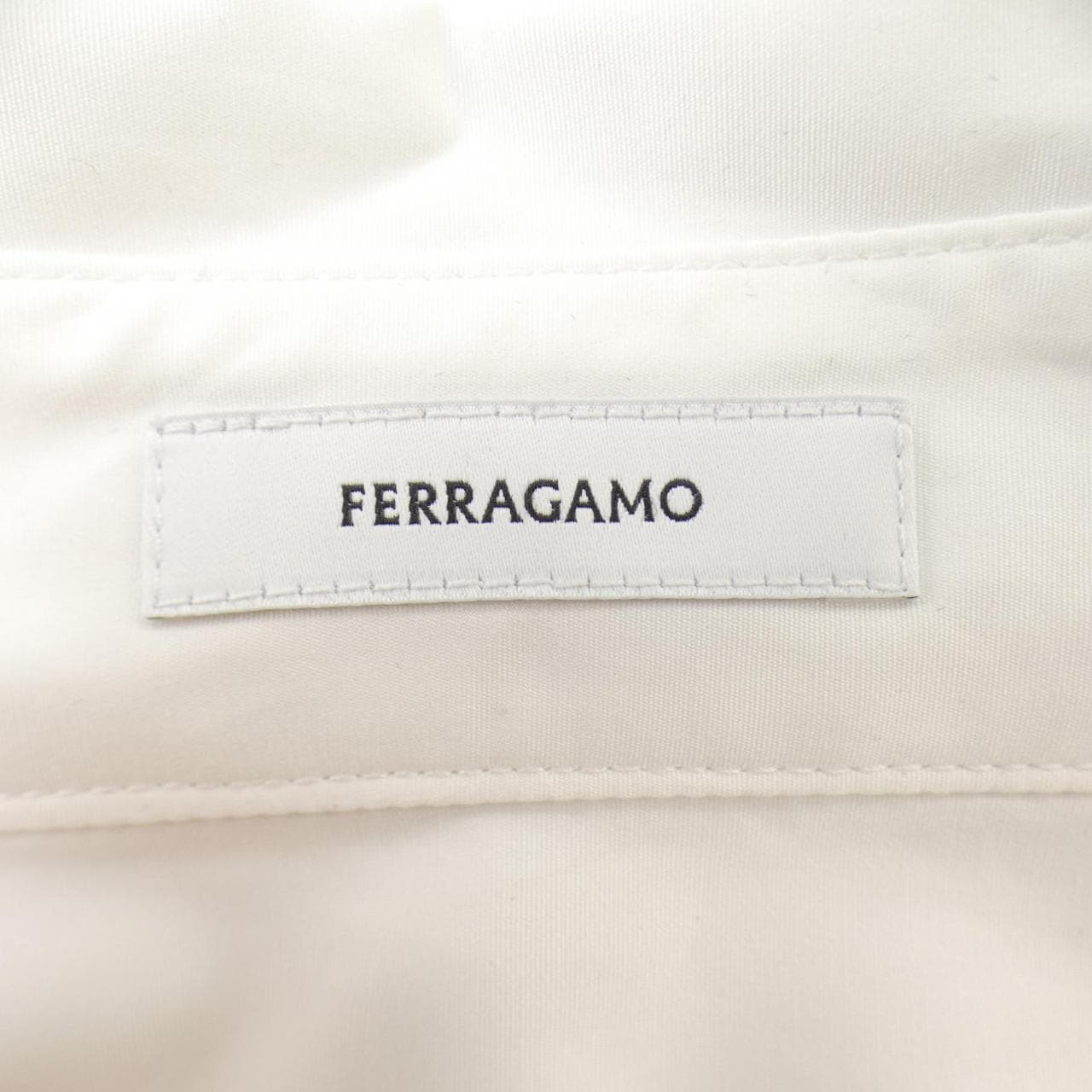 フェラガモ FERRAGAMO 13 C923 C シャツ