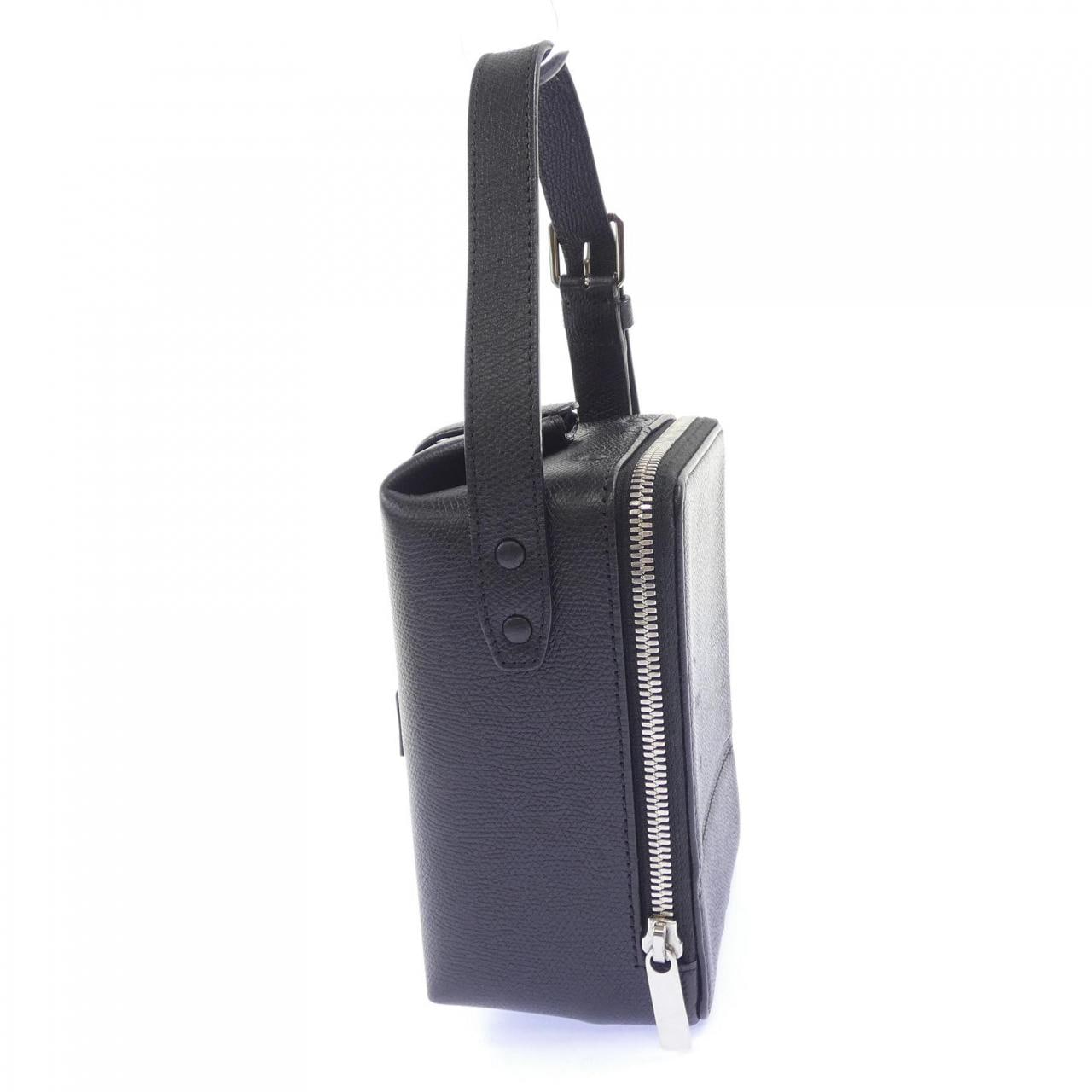 ヴァレクストラ VALEXTRA トリックトラック シェイプドハント SGSR0027028LRDTA99 BAG