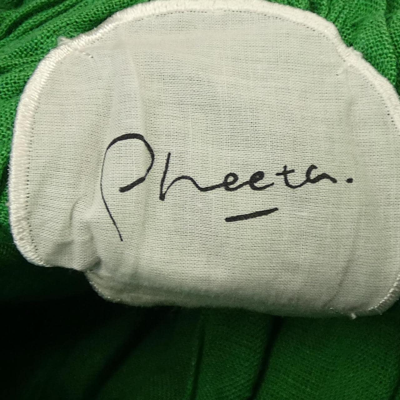 PHEETA トップス