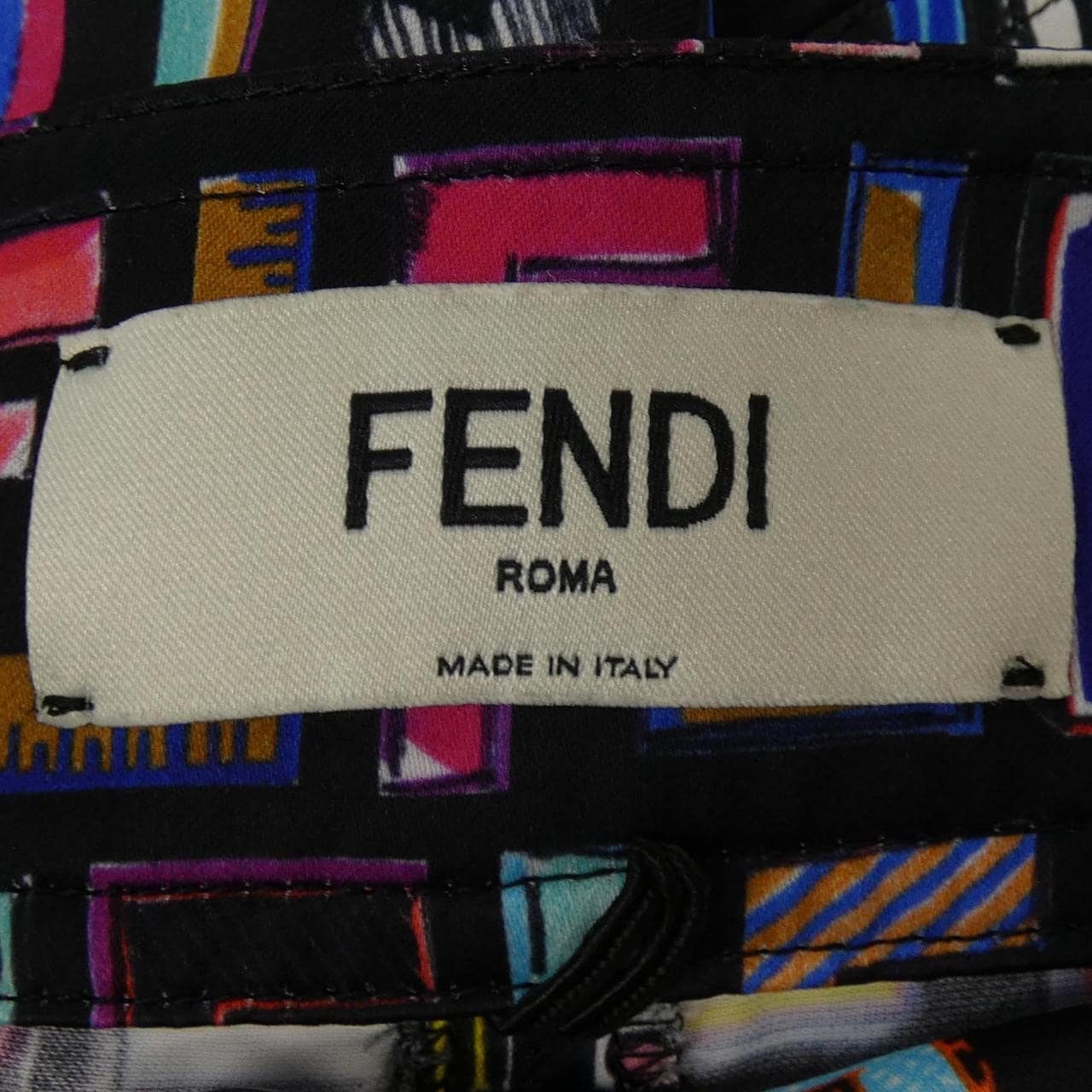 フェンディ FENDI FR6121 A1VA パンツ