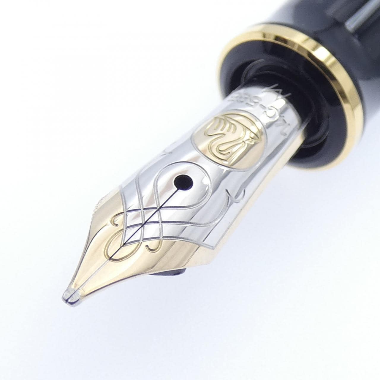 ペリカン スーベレーンM600グリーンストライプ 万年筆