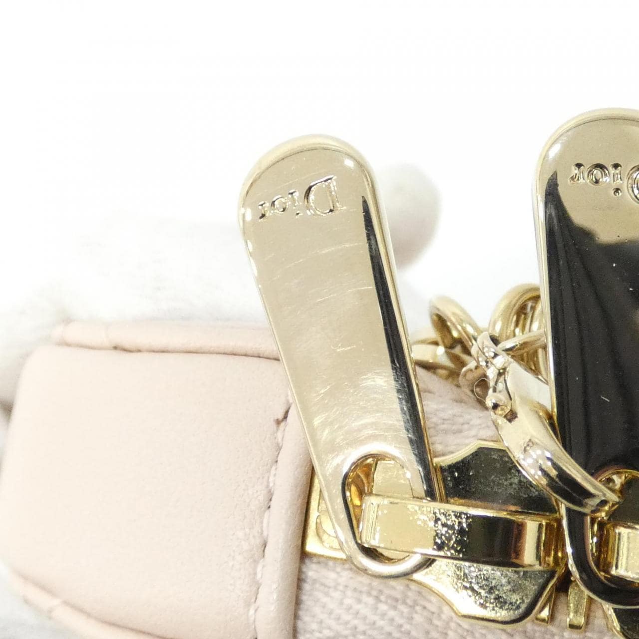 クリスチャンディオール レディ ディオール フォン ホルダー S0872ONMJ フォンケース