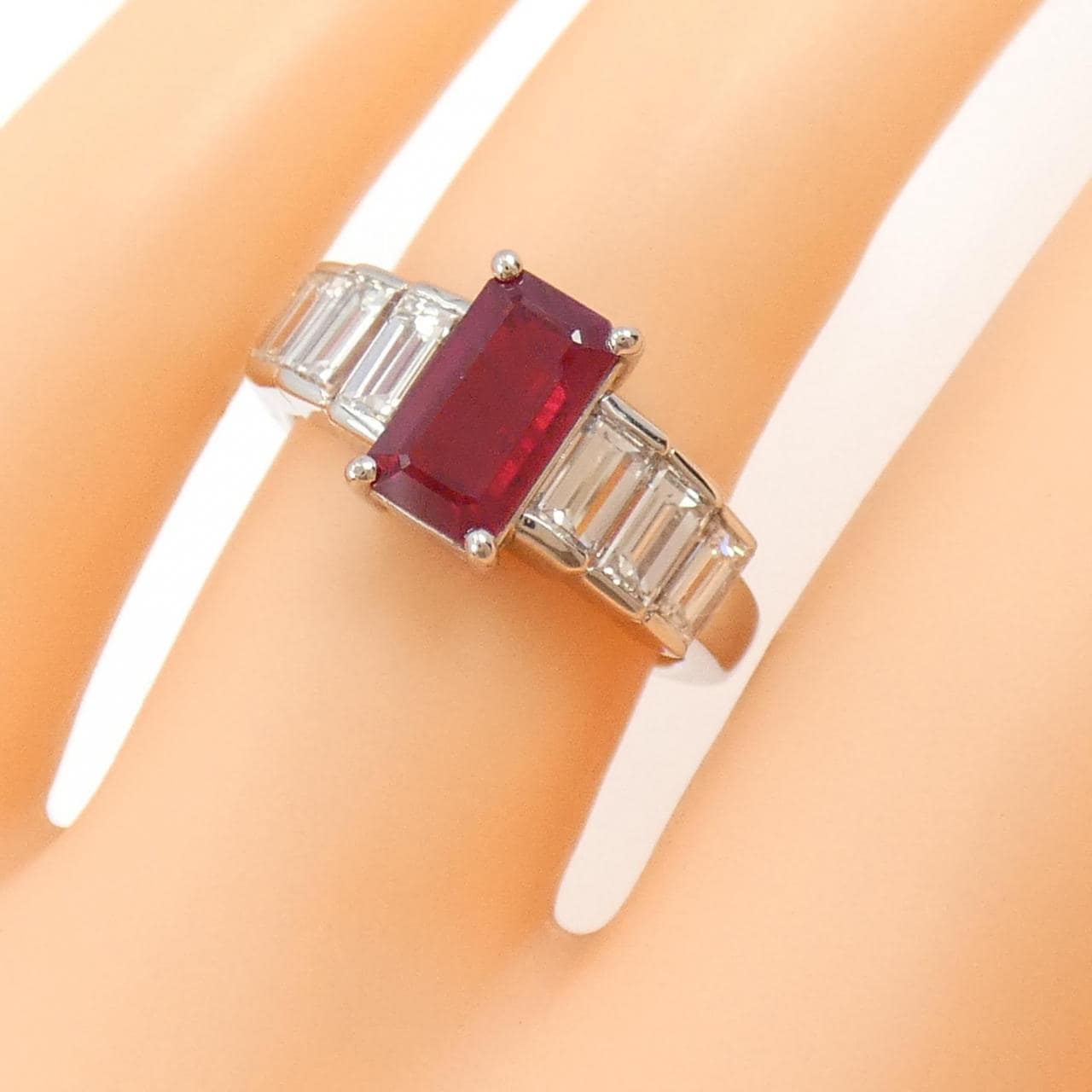 PT Ruby Ring 1.57CT Made in Burma