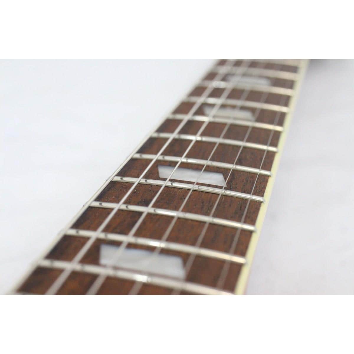 ＥＰＩＰＨＯＮＥ　　ＣＡＳＩＮＯ　ＷＯＲＮ
