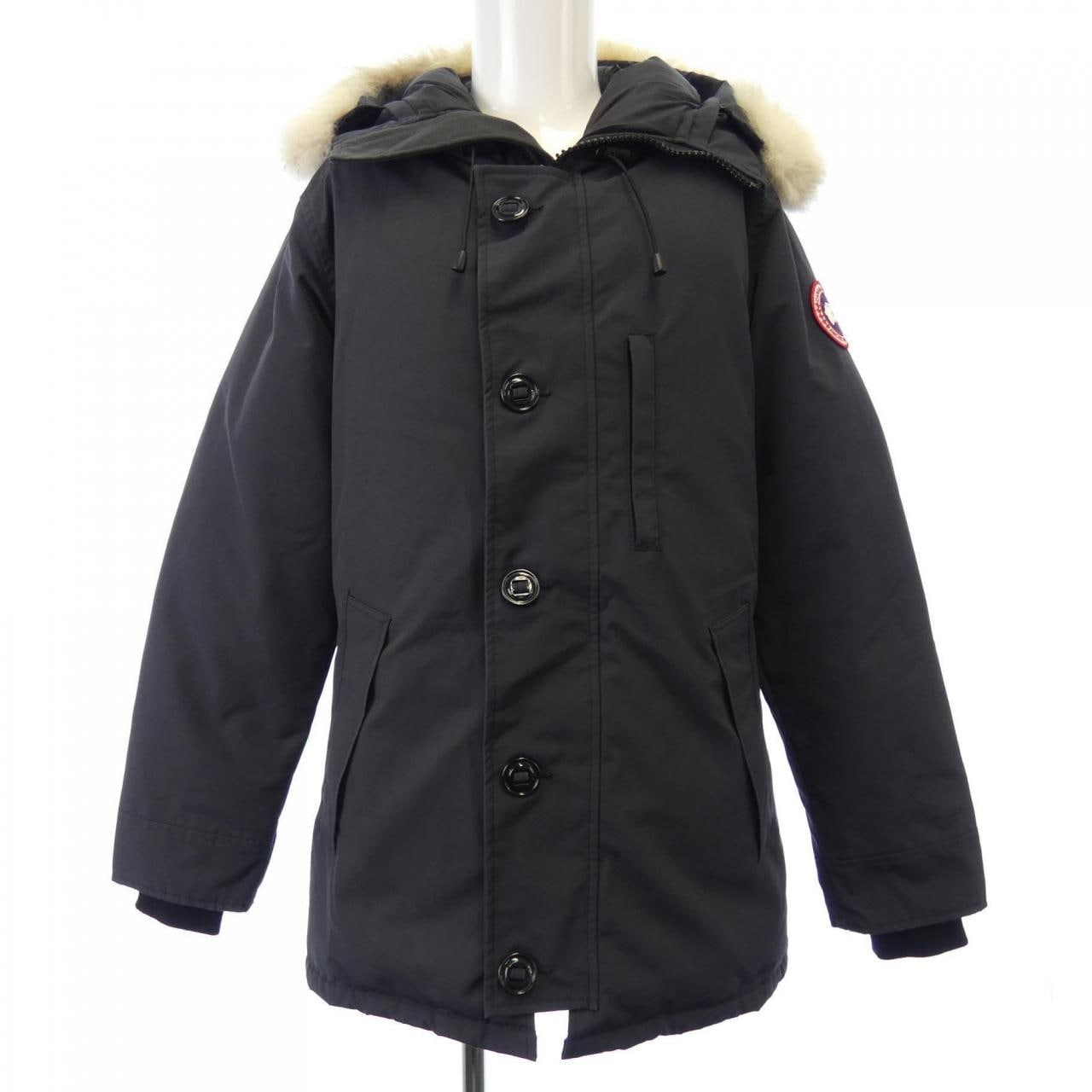 加拿大鹅CANADA GOOSE羽绒服
