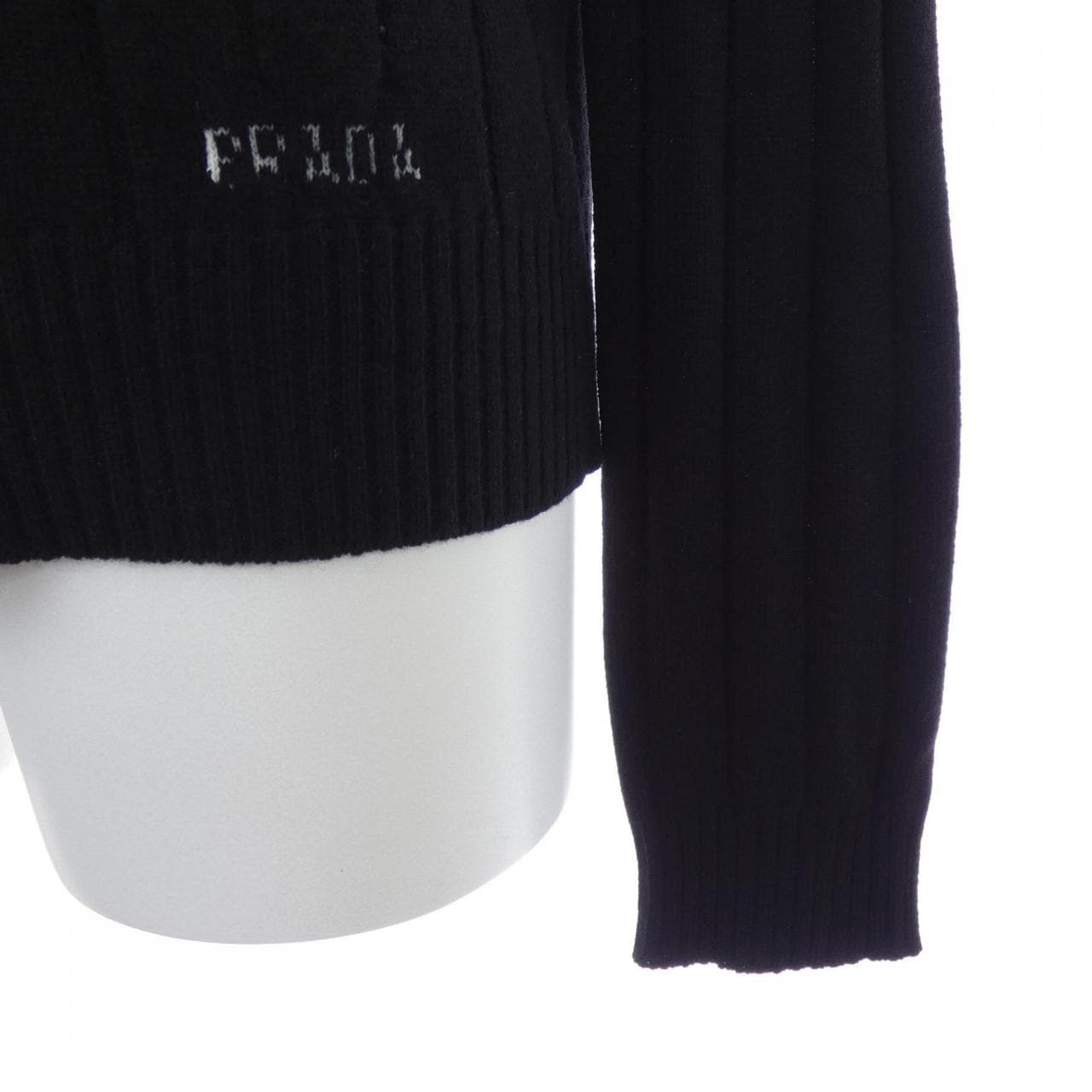 プラダ PRADA P24M2G R212 10FA ニット