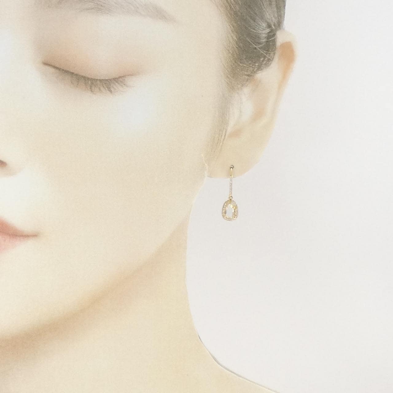 18KYG ダイヤモンド ピアス 0.785CT