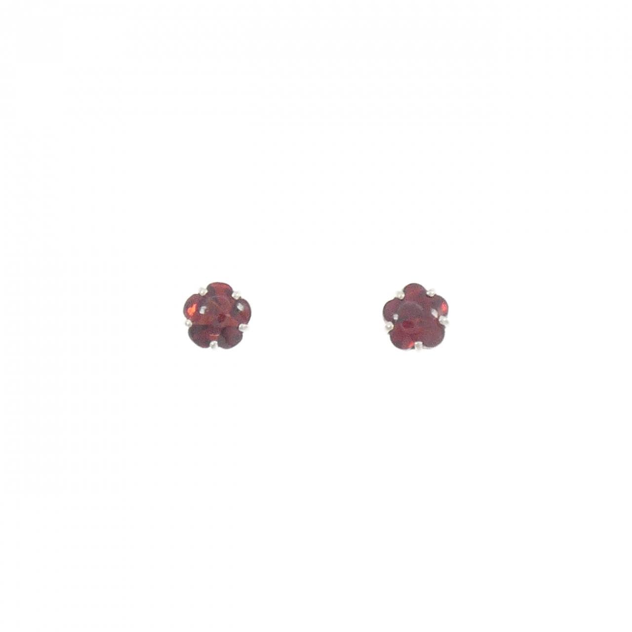 K18WG ガーネット ピアス 0.80CT