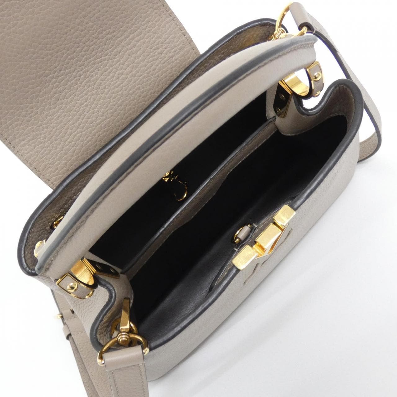 ルイヴィトン カプシーヌBB M94634 バッグ