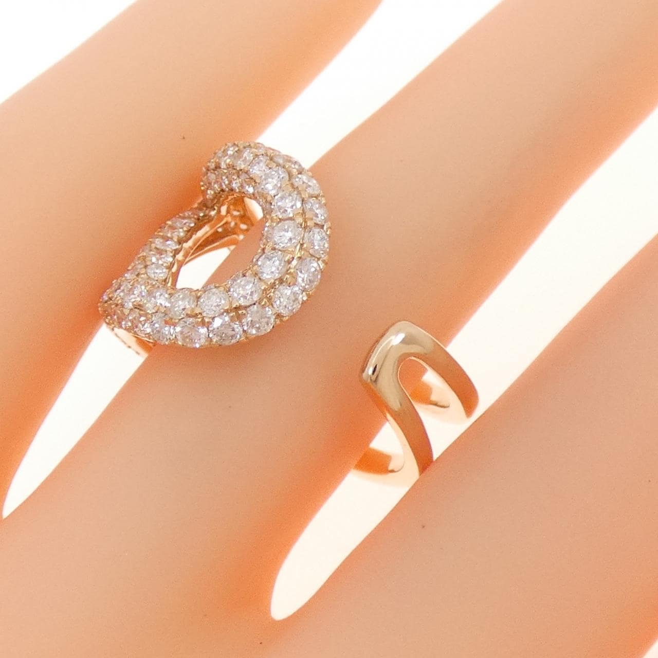 750PG パヴェ ダイヤモンド リング 2.00CT