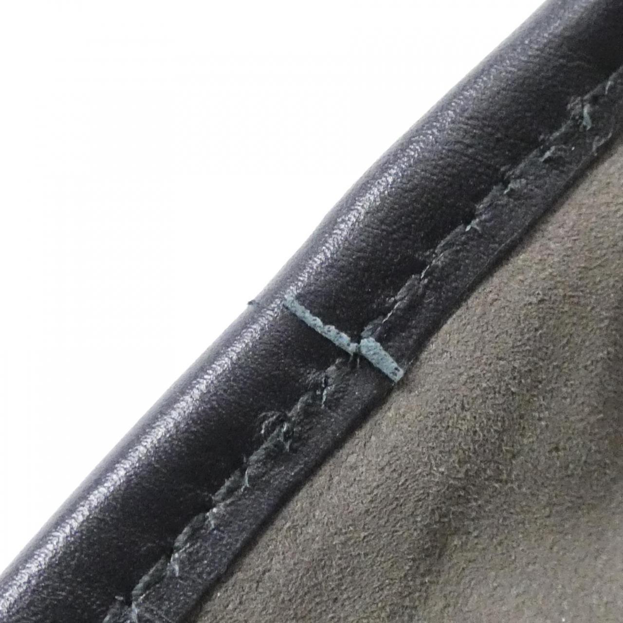 グッチ 406368 KHN7X ショルダーバッグ