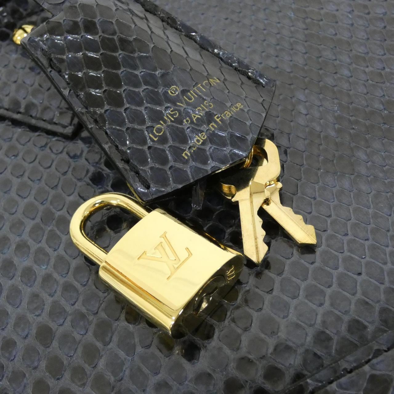 ルイヴィトン エキゾチック レザー アルマBB N90378 バッグ