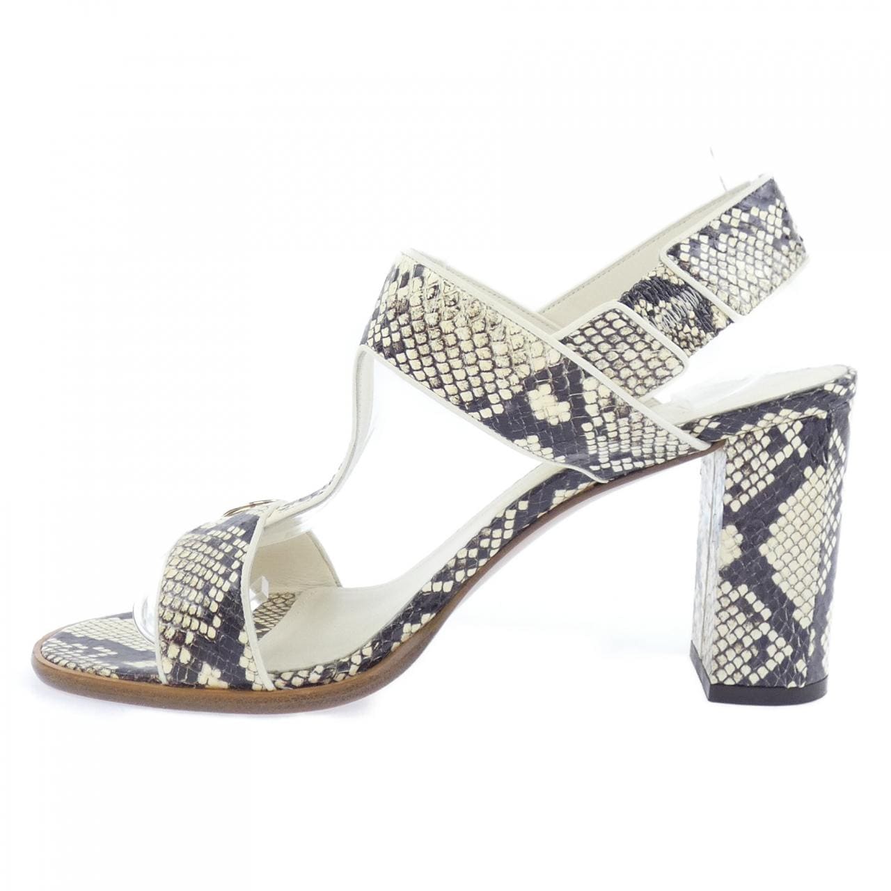 サルヴァトーレフェラガモ SALVATORE FERRAGAMO サンダル