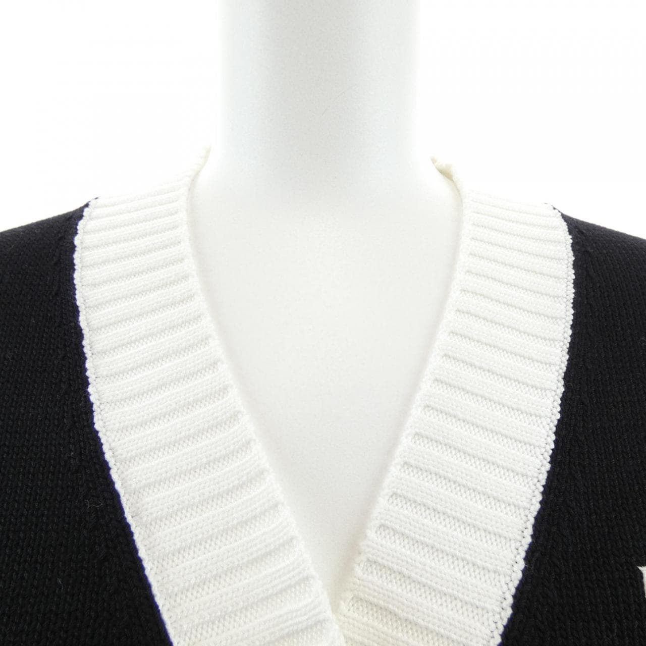 プラダ PRADA クロップド セミラグランショルダー P25I04 S211 1ZO5 カーディガン