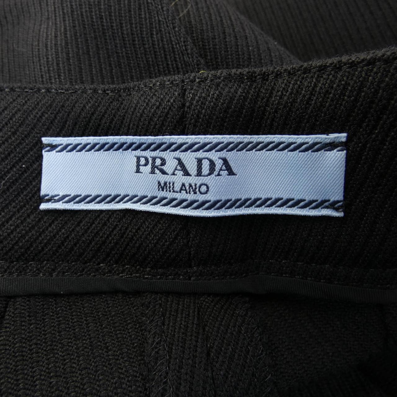 プラダ PRADA パンツ