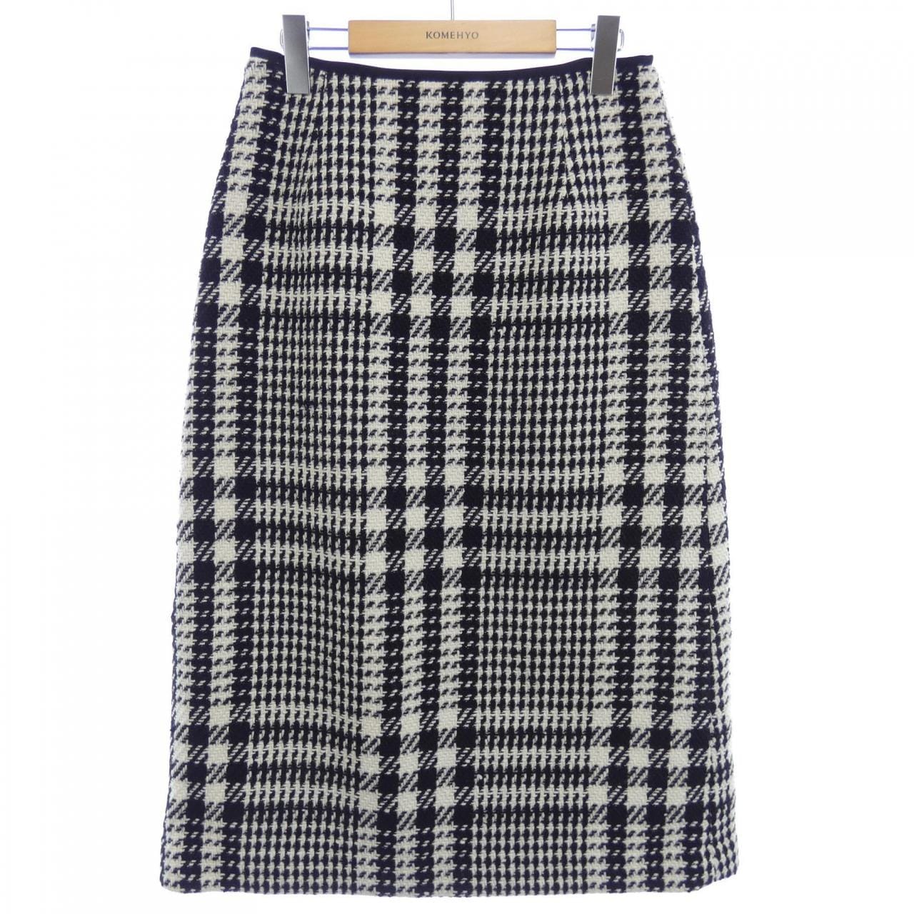 ADORE 531-1220104 Skirt