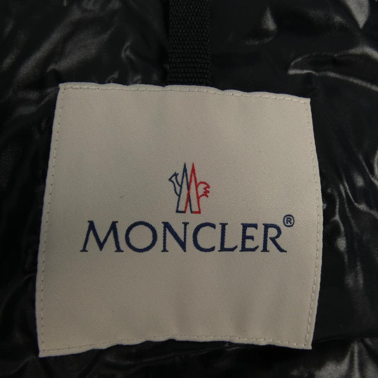 MONCLER蒙克勒羽绒服