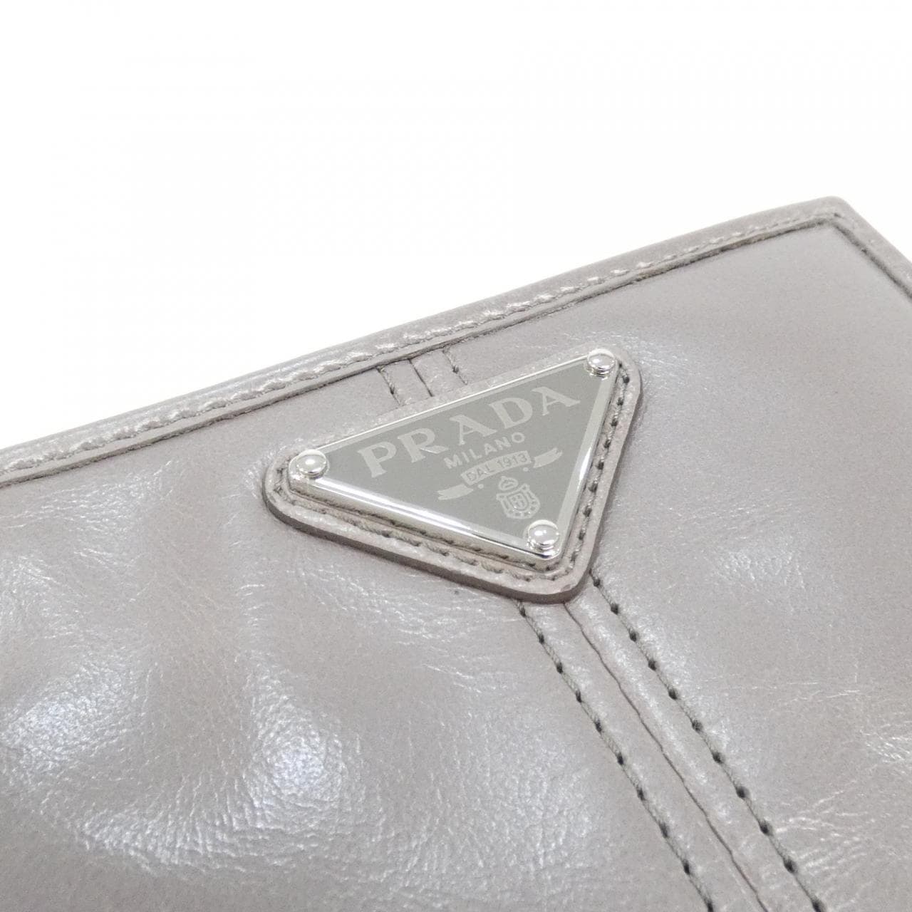 【未使用品】プラダ 2ML049 財布