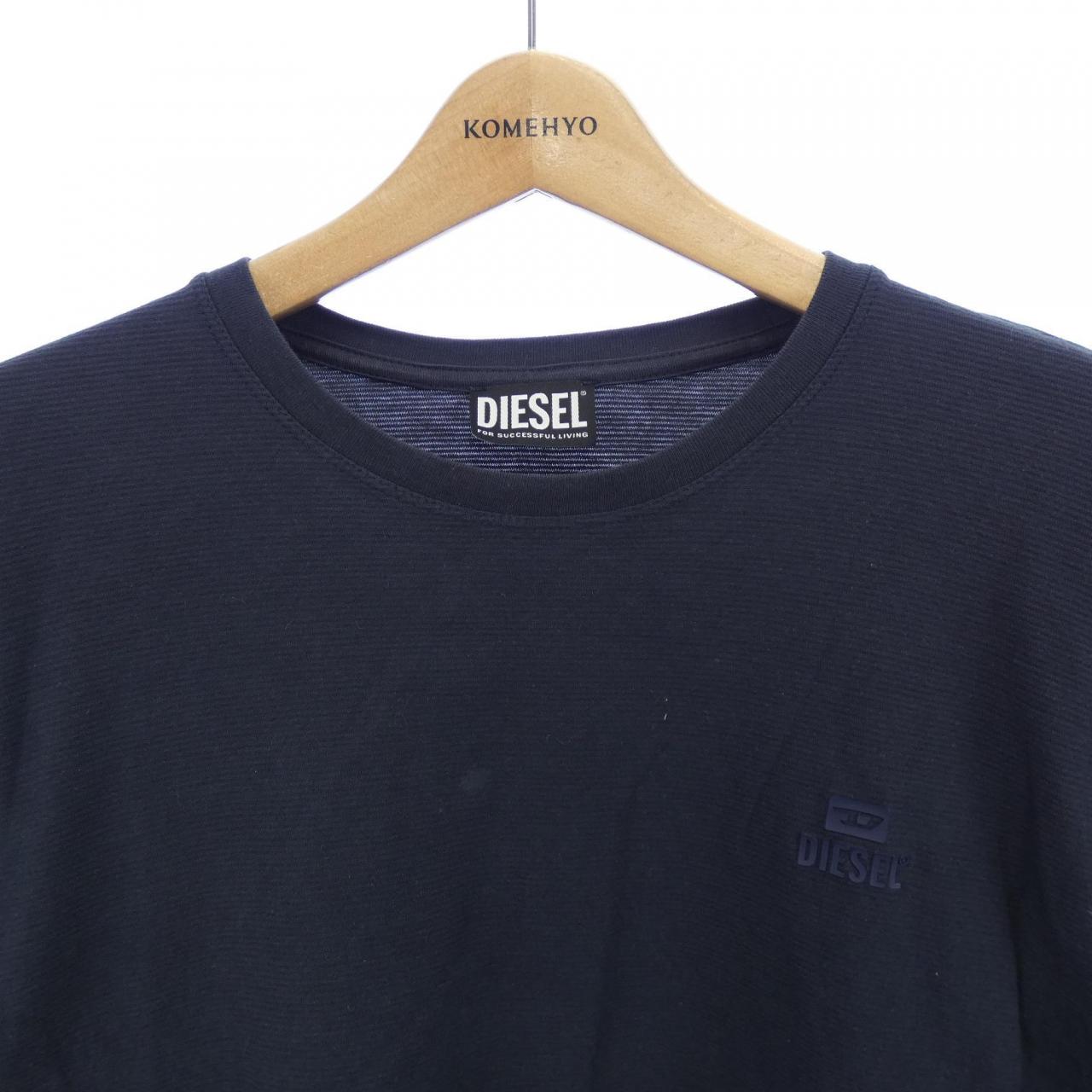 ディーゼル DIESEL Tシャツ