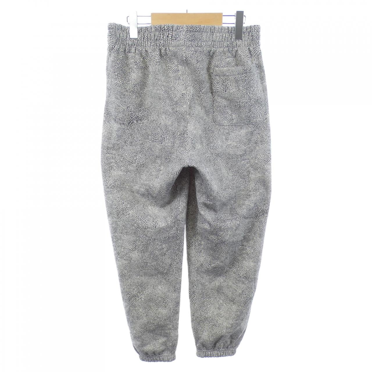 シュプリーム SUPREME Small Box Sweatpant パンツ