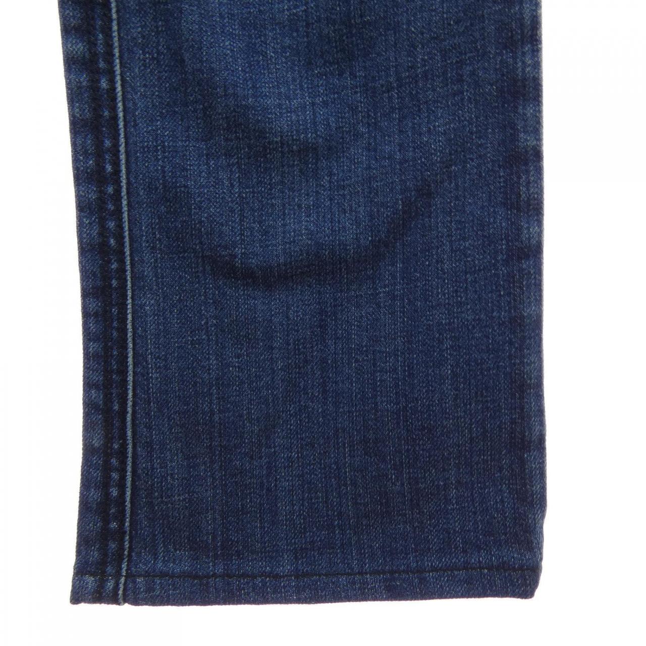 シャネル CHANEL P31992V22199 07A ジーンズ