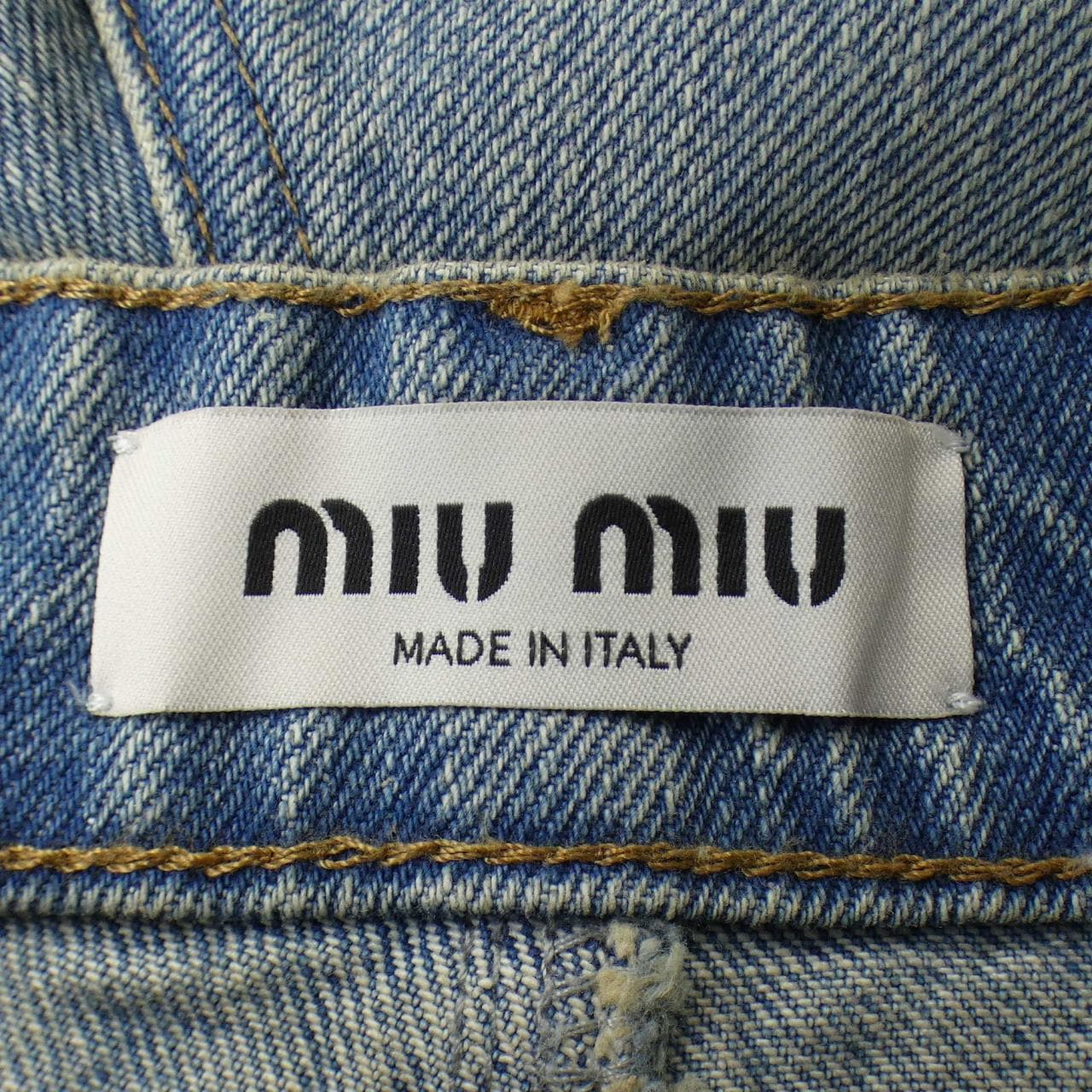 ミュウミュウ MIU MIU ショートパンツ