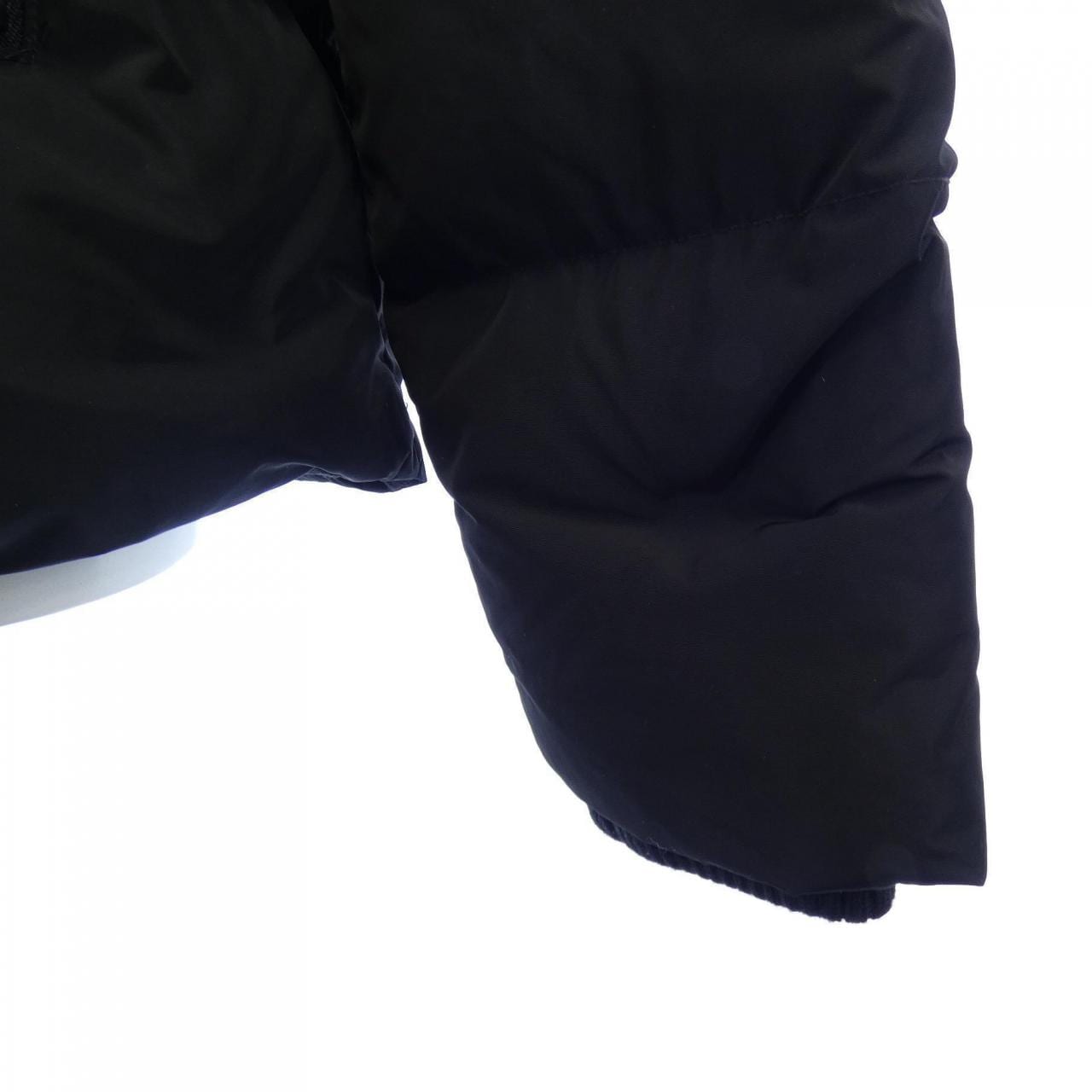 ディースクエアード DSQUARED2 S71AN0305 ダウンジャケット