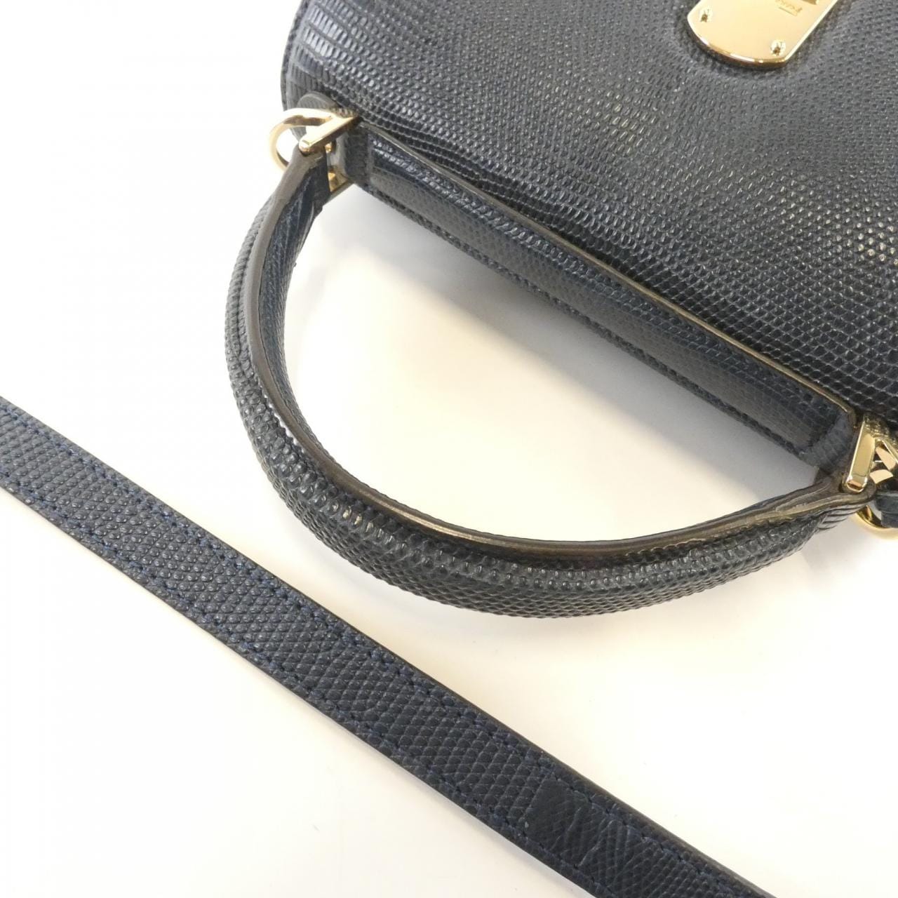 サルヴァトーレフェラガモ 21 H645 バッグ