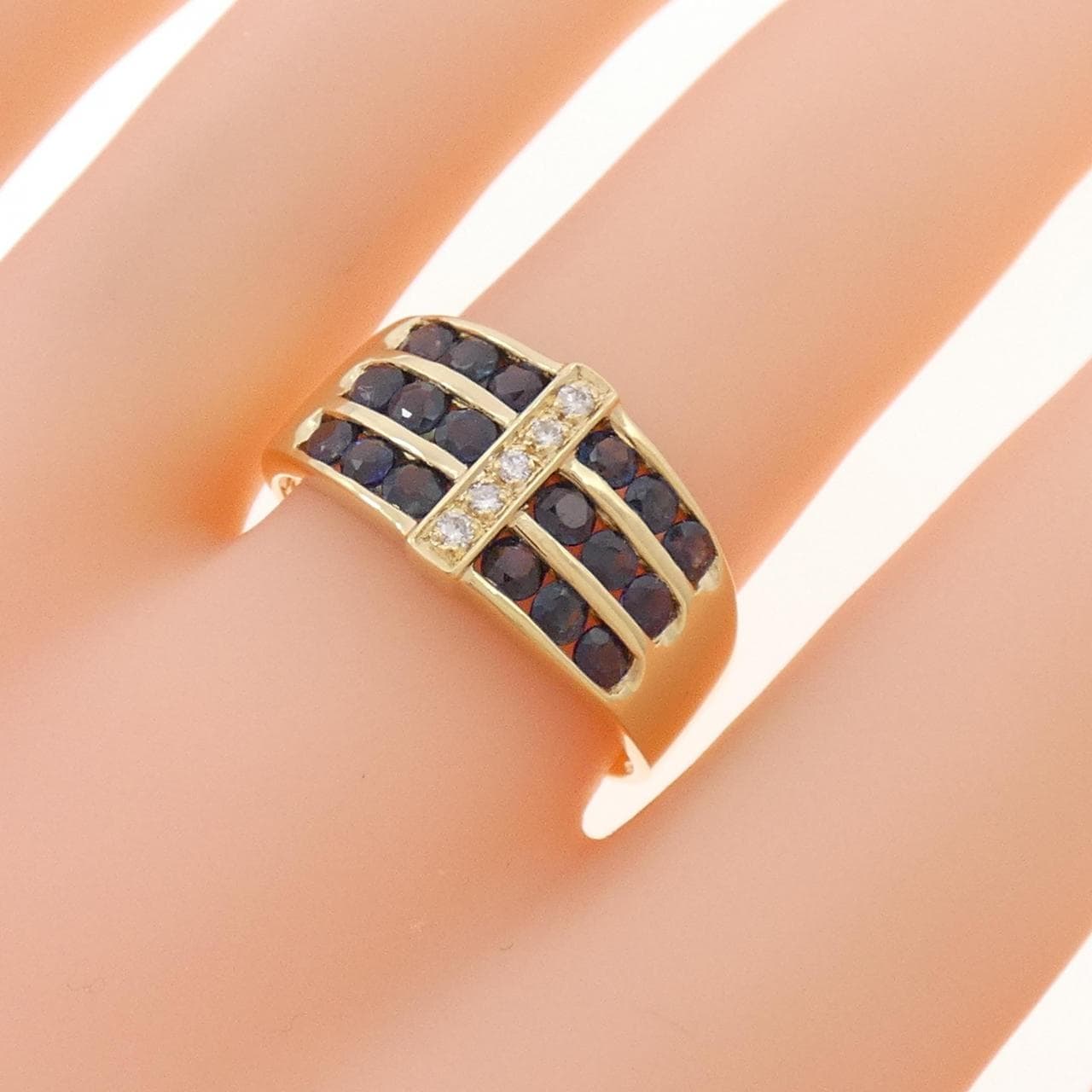 18KYG サファイヤ リング 1.47CT