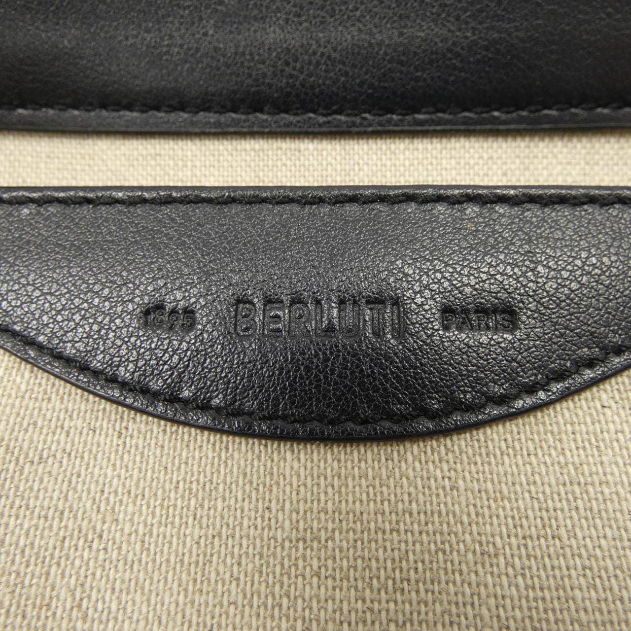 ベルルッティ Berluti エスケープ スクリットレザー バックパック BACKPACK