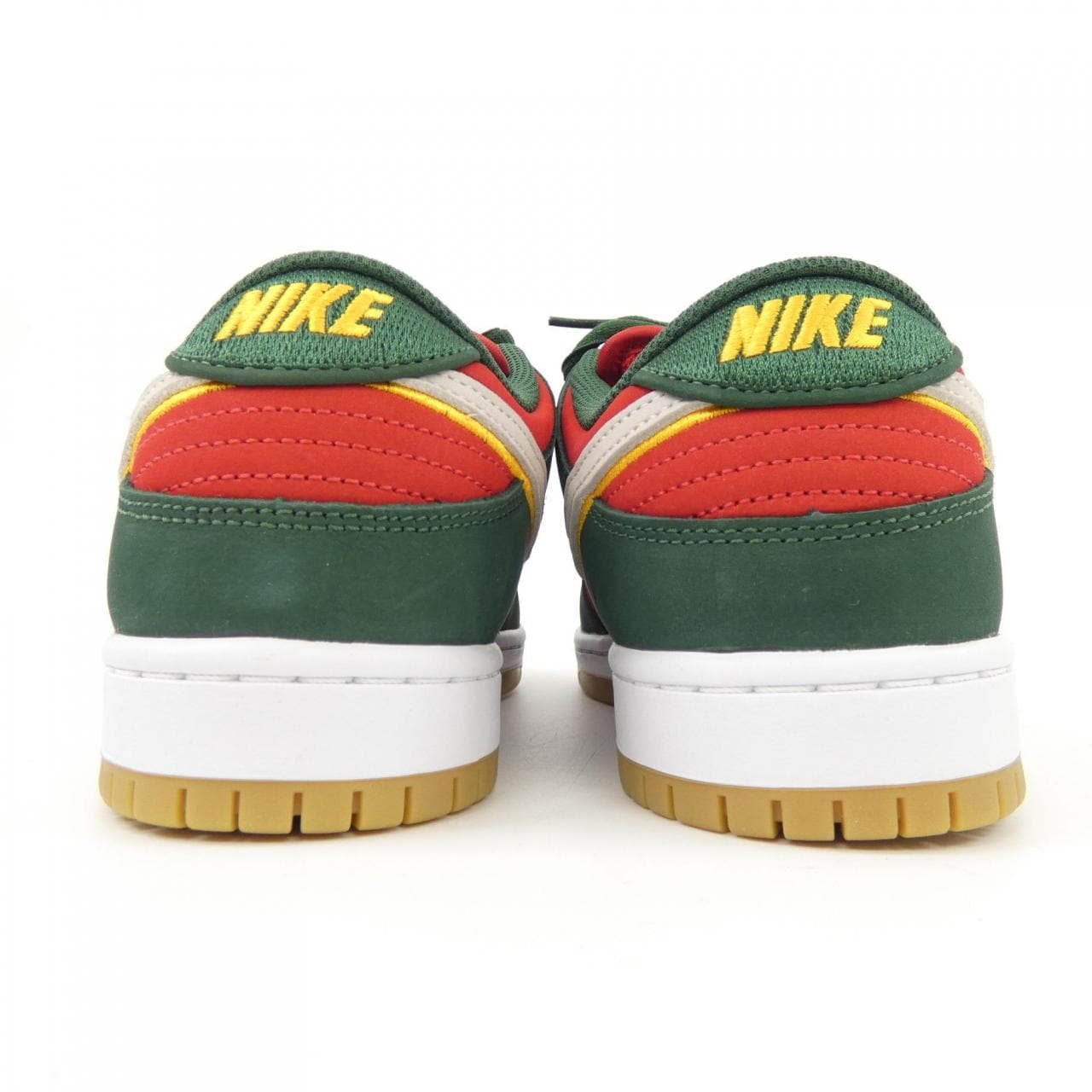 ナイキ NIKE スニーカー