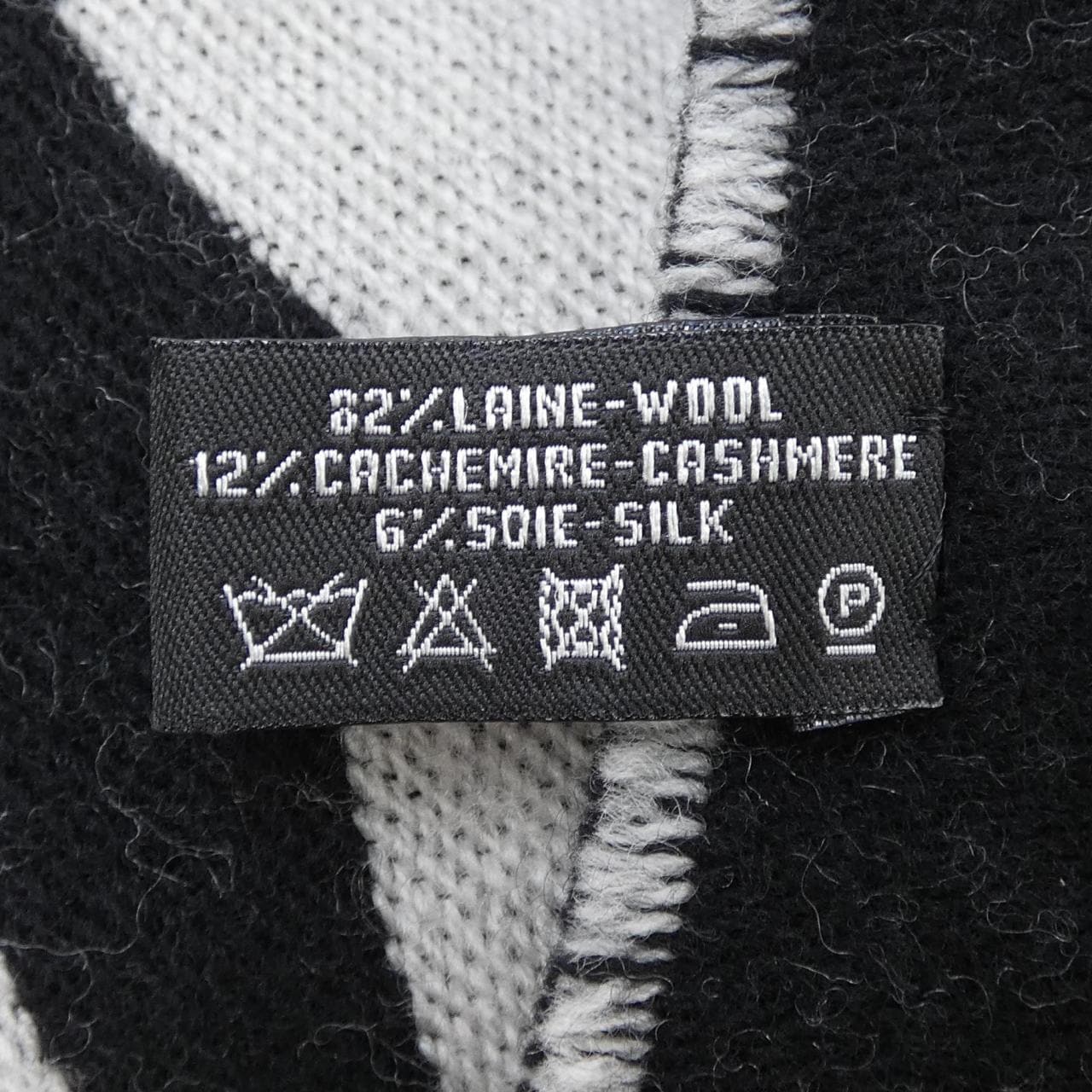 シャネル CHANEL MUFFLER