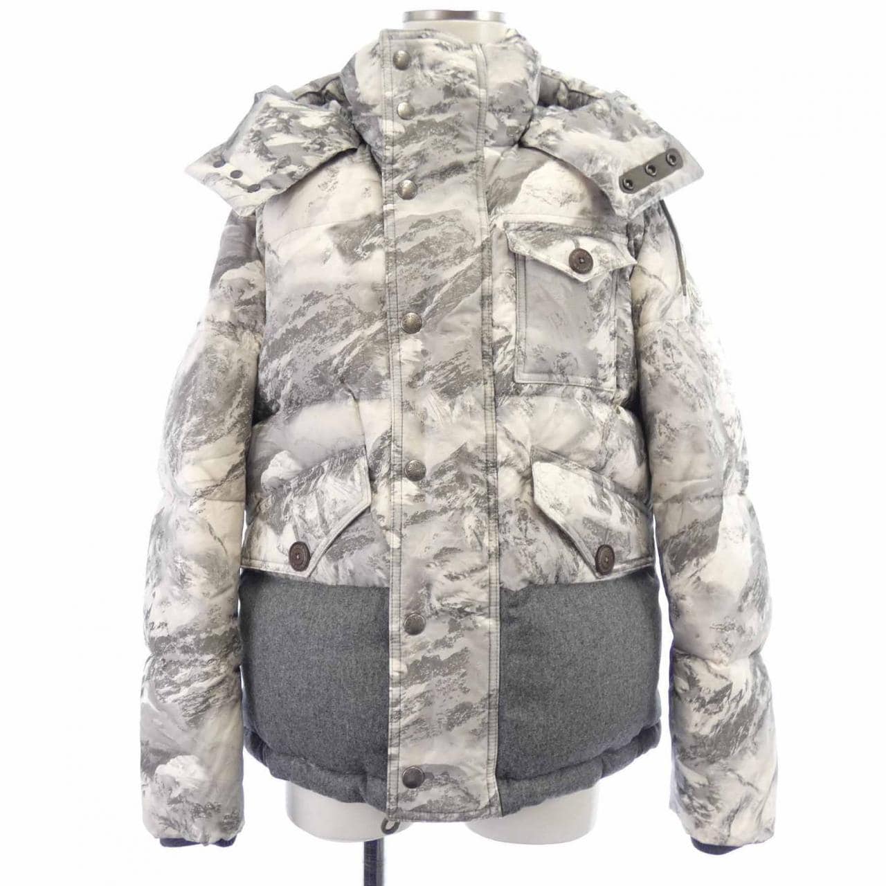 モンクレール MONCLER EVETTES ダウンジャケット