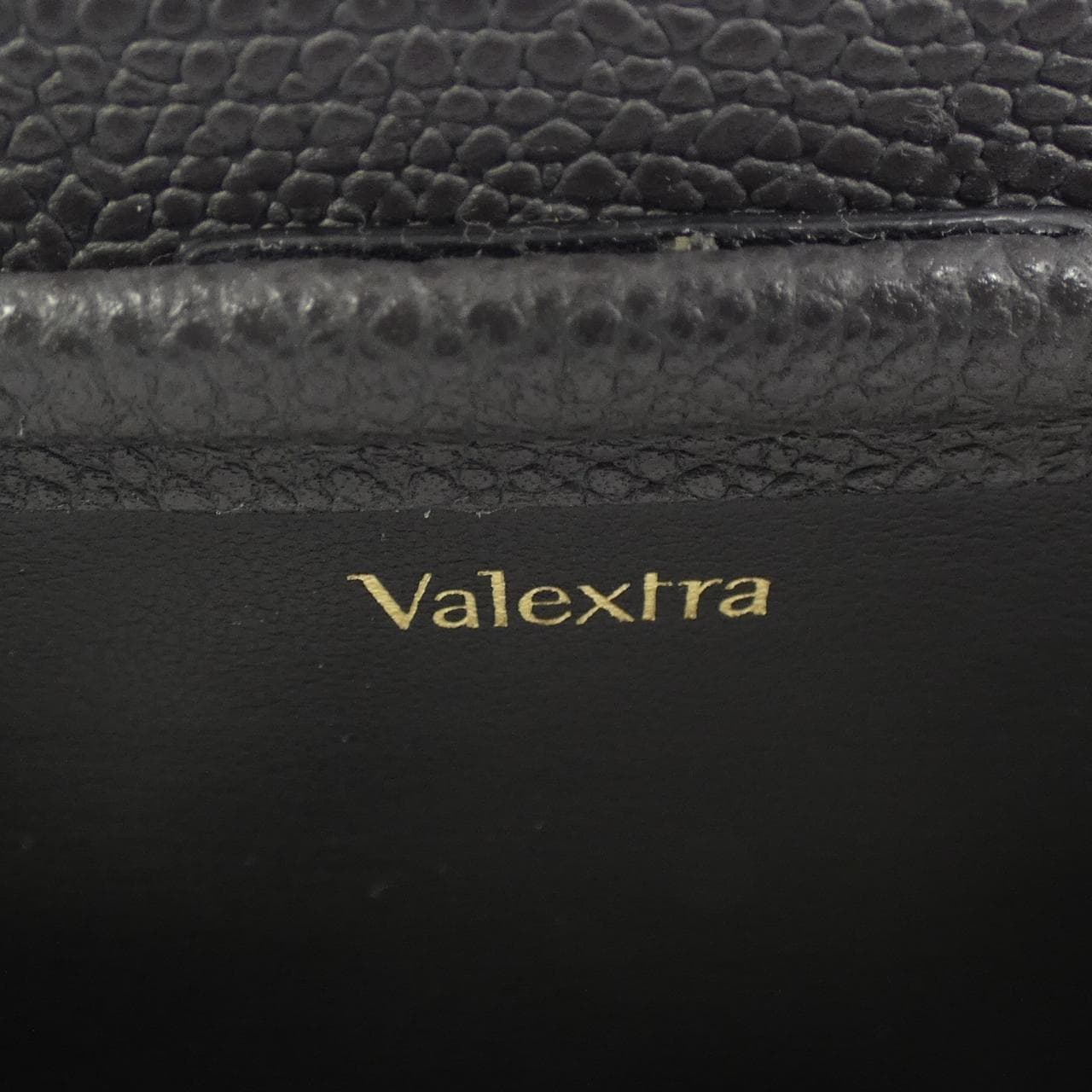 ヴァレクストラ VALEXTRA トリックトラック シェイプドハント SGSR0027028LRDTA99 BAG