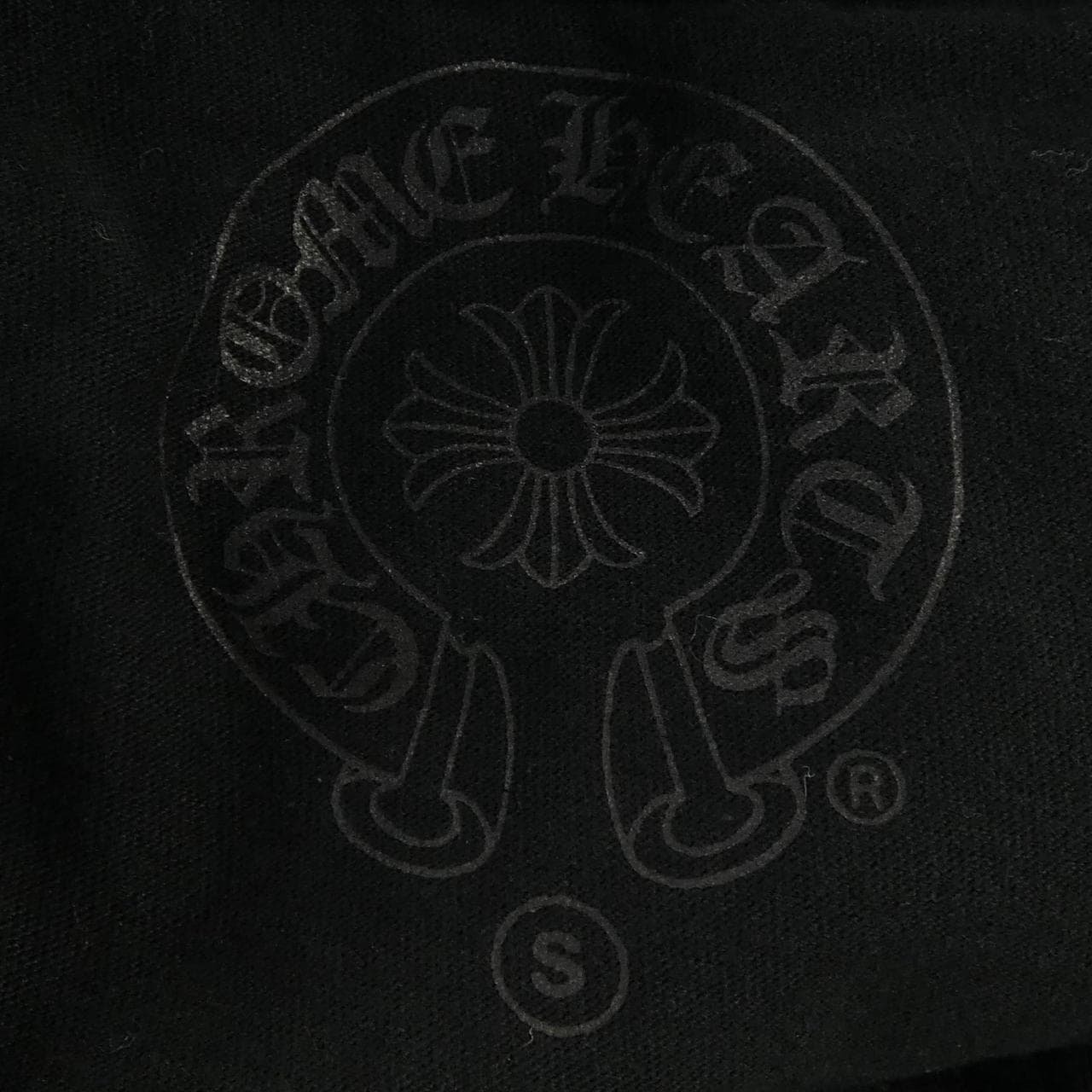 クロムハーツ CHROME HEARTS 大阪限定 VERTICAL LOGO　SCROLL LABEL 2212-304-0597 Tシャツ