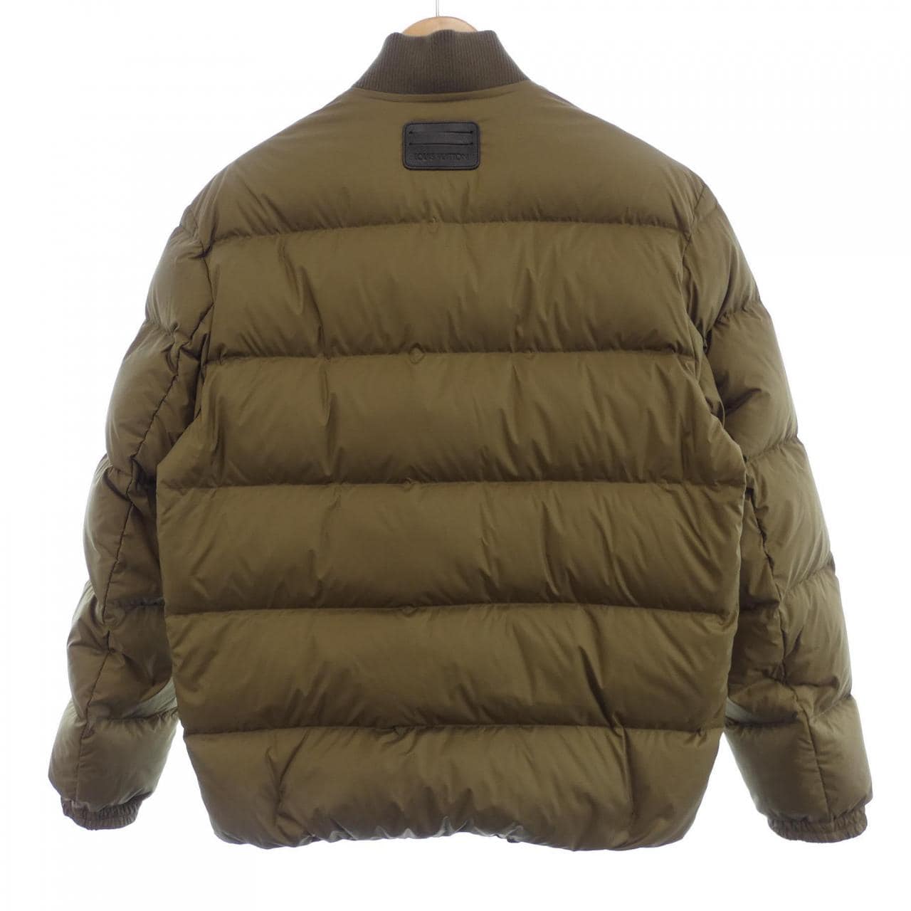 LOUIS VUITTON羽绒服
