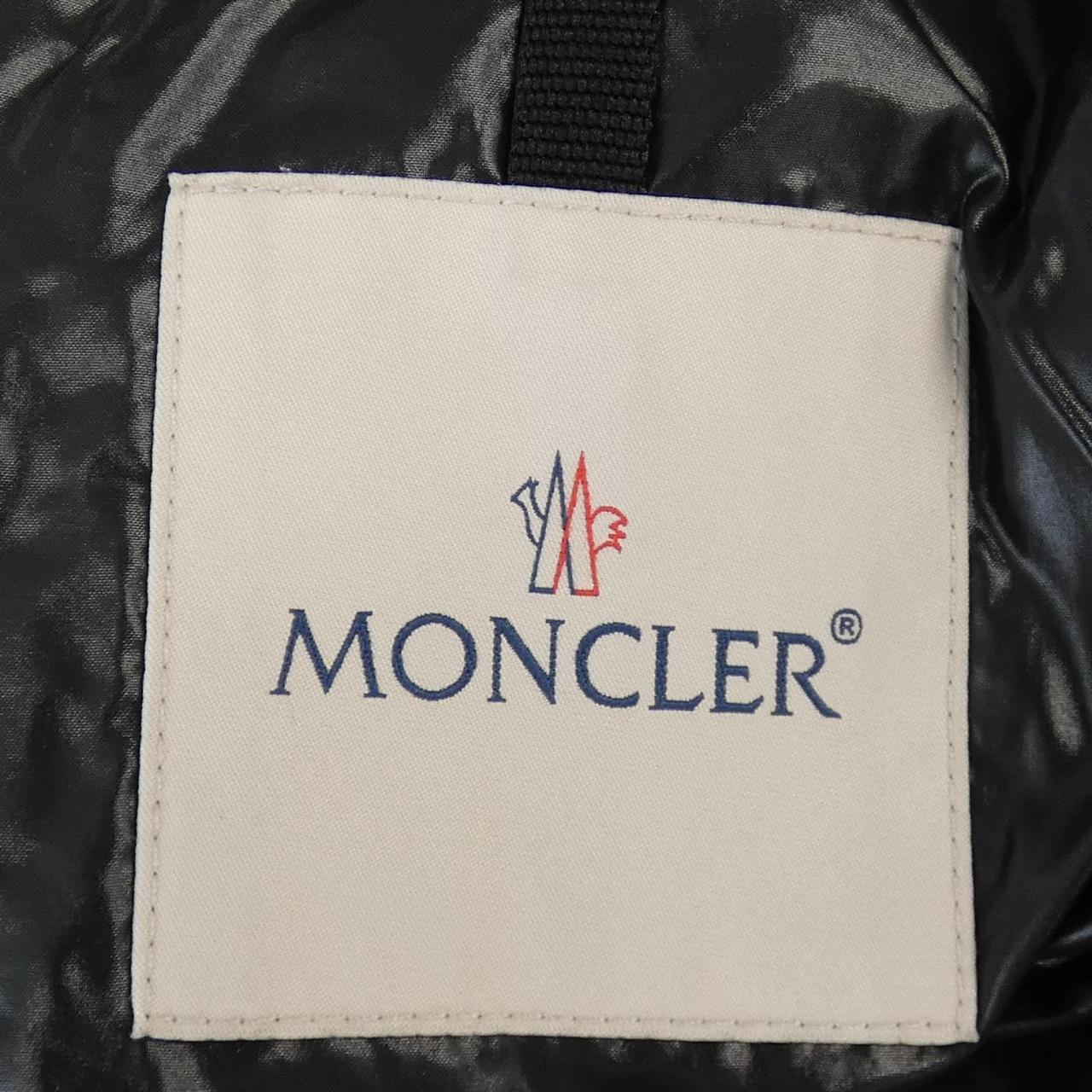 モンクレール MONCLER MONTCLA ダウンジャケット