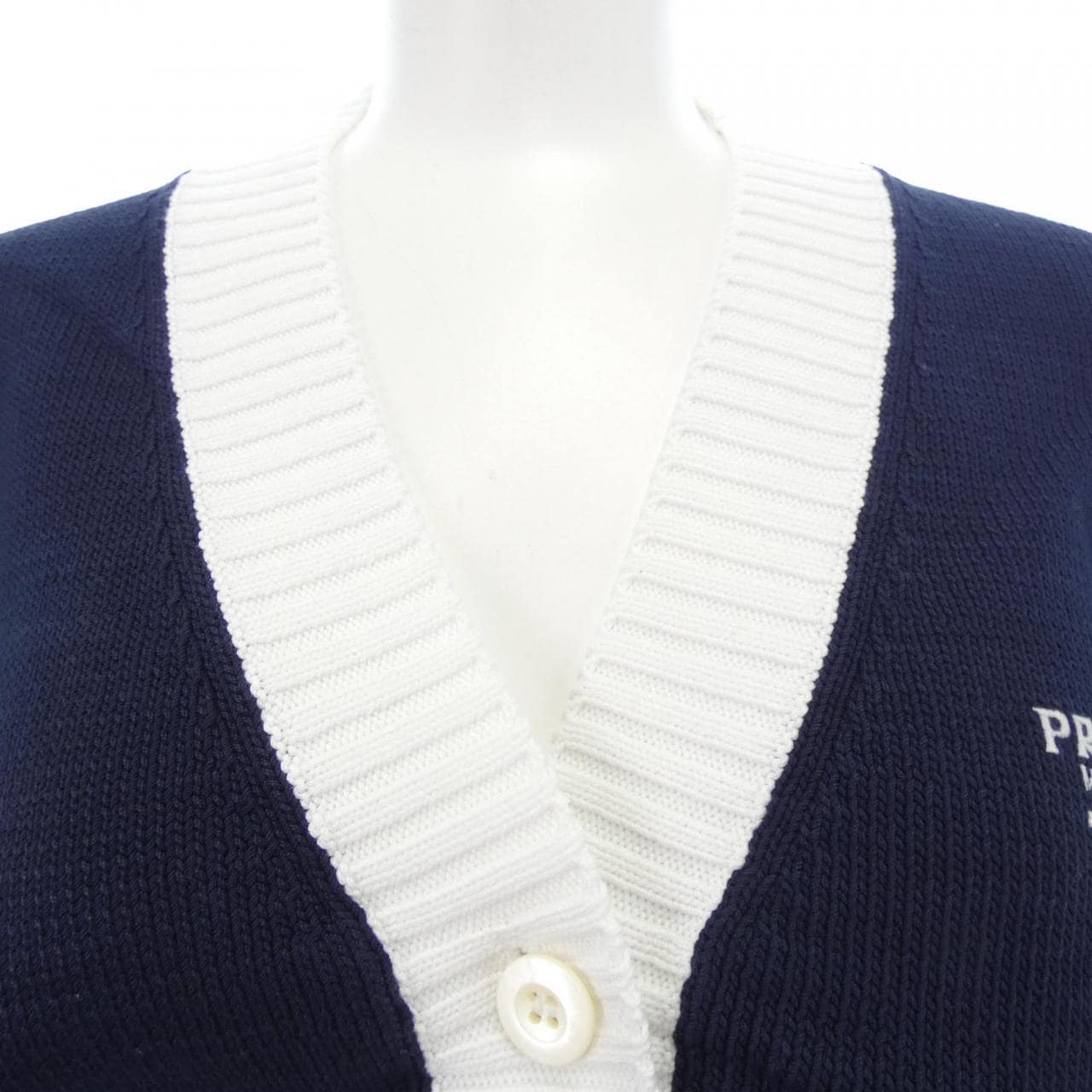 プラダ PRADA カーディガン