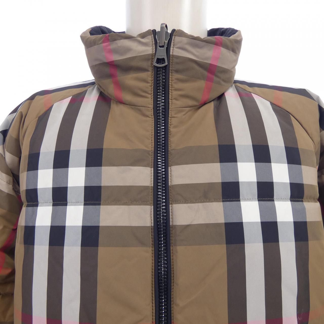 BURBERRY巴寶莉羽絨服