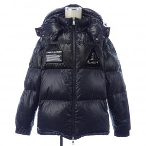モンクレール MONCLER ダウンジャケット